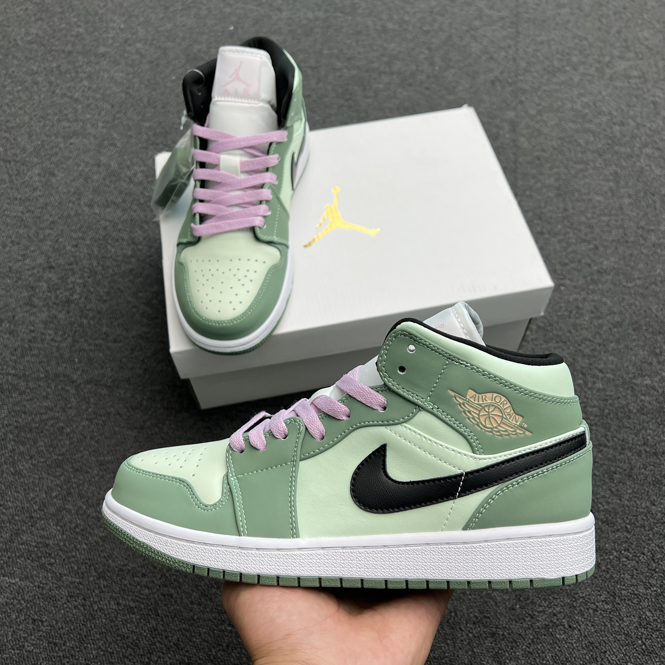 Air Jordan 1 Mid Dutch Green W Cz0774 300 (7) - newkick.vip