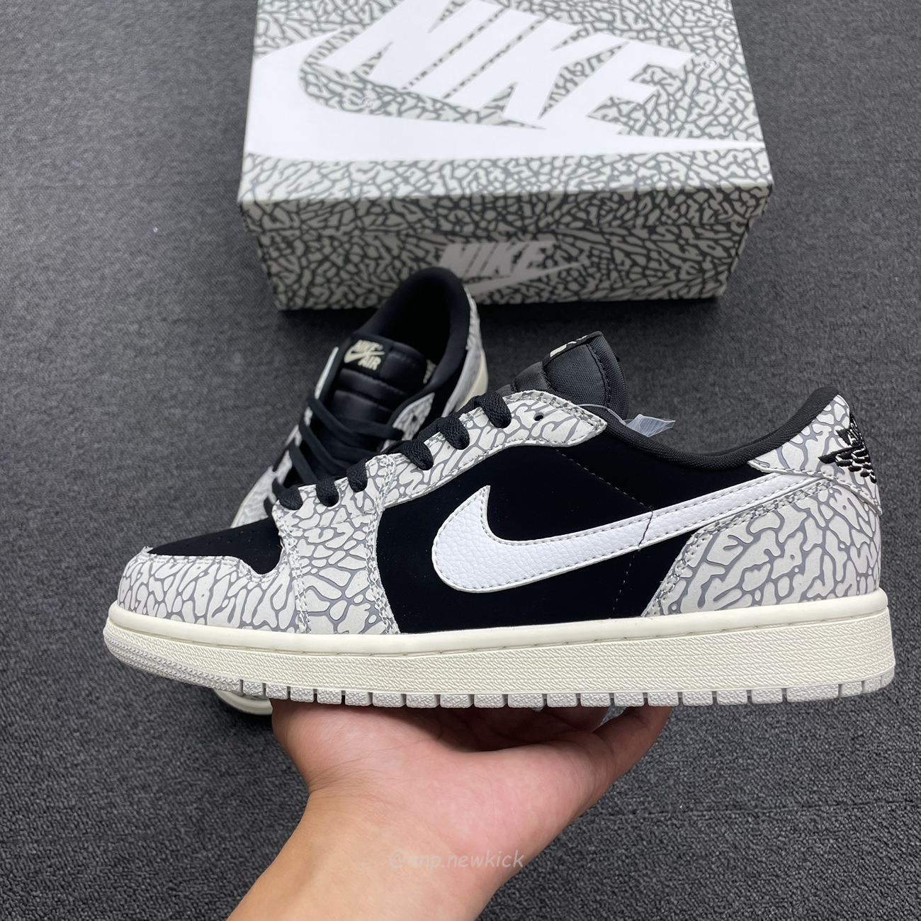 Air Jordan 1 Retro Low Og Black Cement Cz0790 001 (15) - newkick.vip