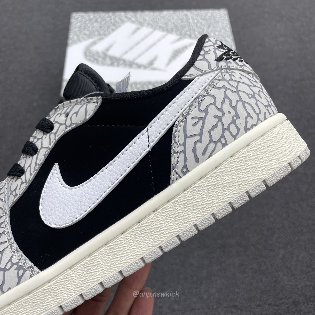 Air Jordan 1 Retro Low Og Black Cement Cz0790 001 (17) - newkick.vip