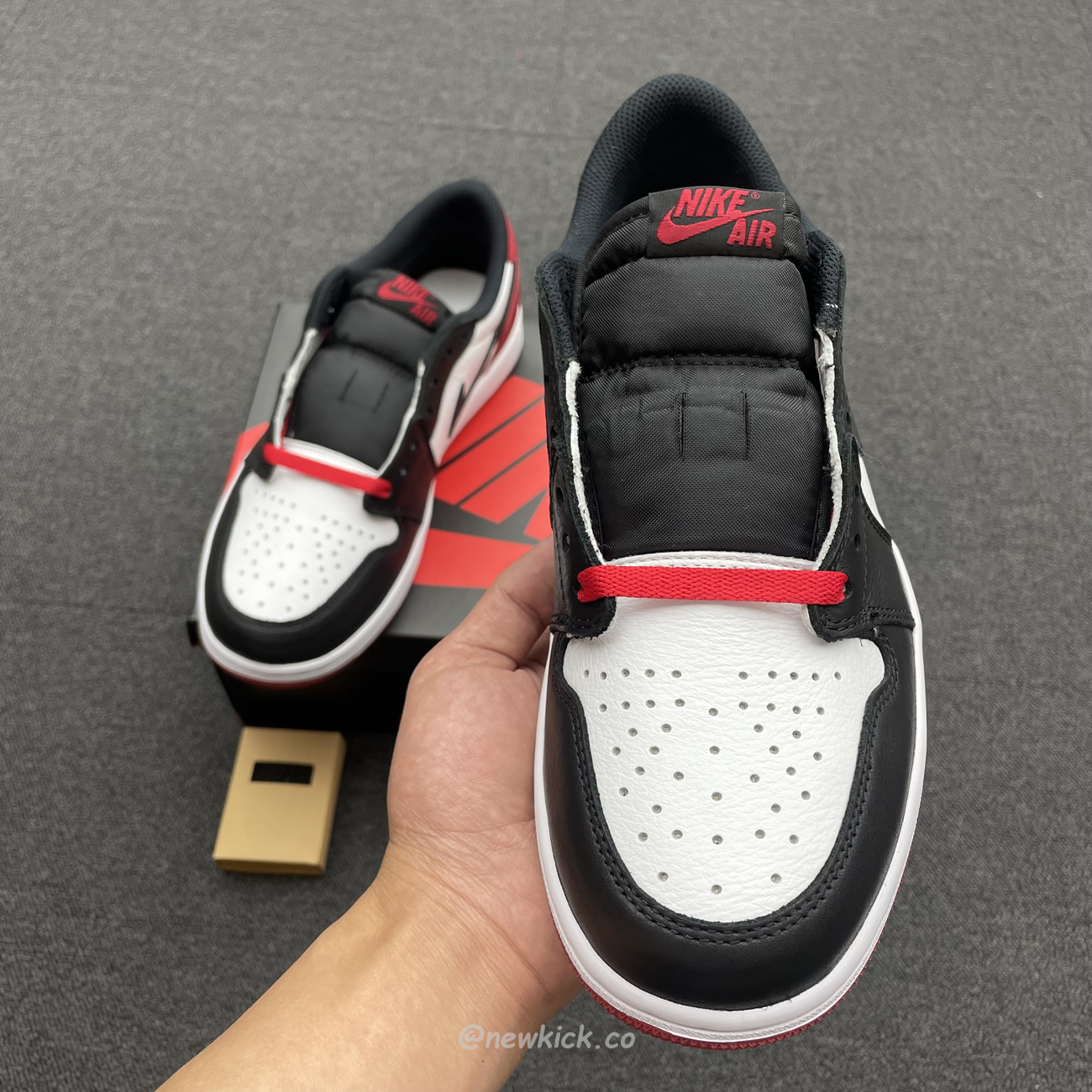 Air Jordan 1 Retro Low Og Black Toe Cz0790 106 (25) - newkick.vip