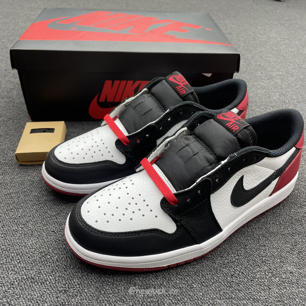 Air Jordan 1 Retro Low Og Black Toe Cz0790 106 (27) - newkick.vip