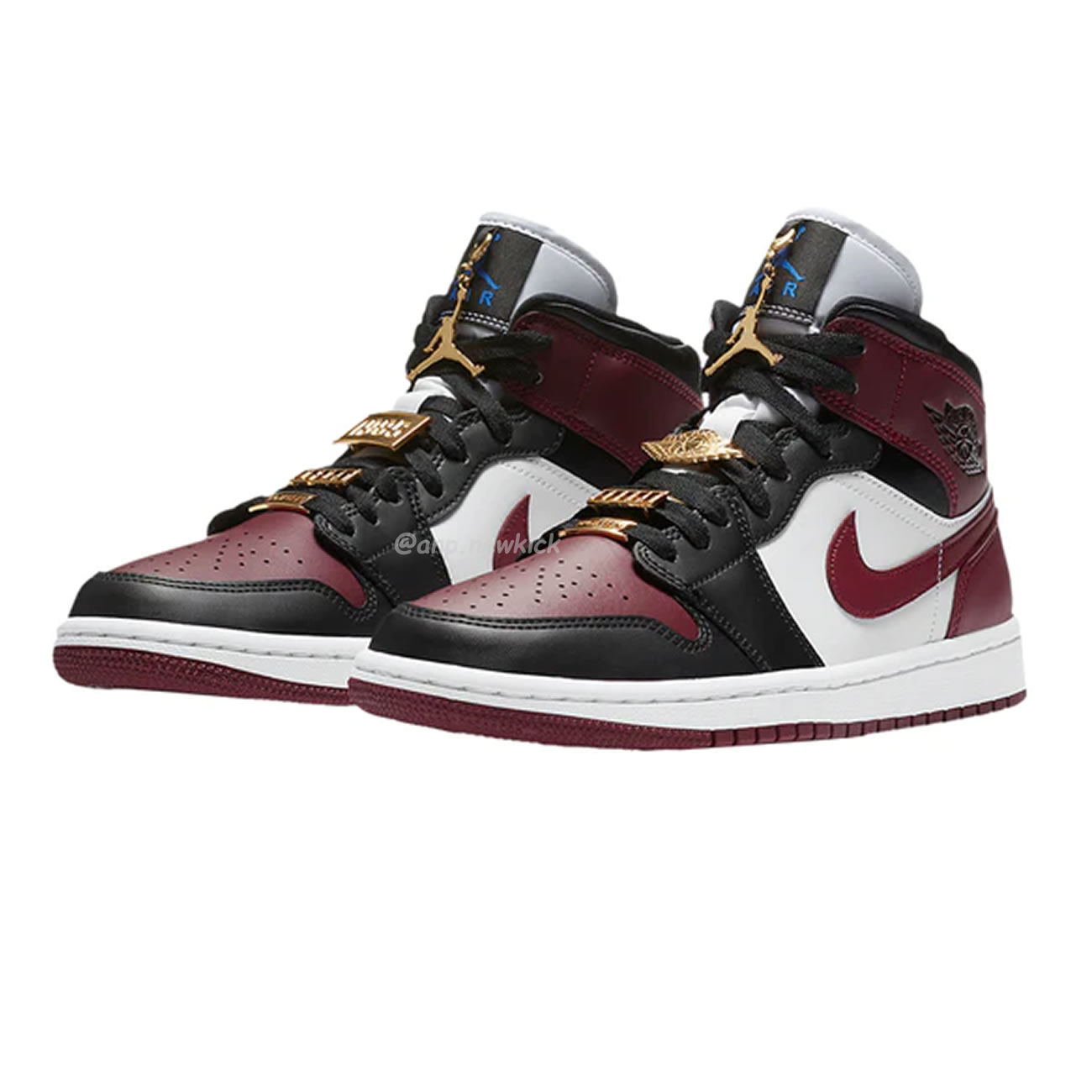 Air Jordan 1 Mid Se Black Dark Beetroot Womens Cz4385 016 (13) - newkick.vip