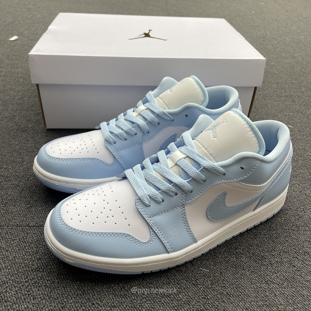 Air Jordan 1 Low White Ice Blue Dc0774 141 (12) - newkick.vip