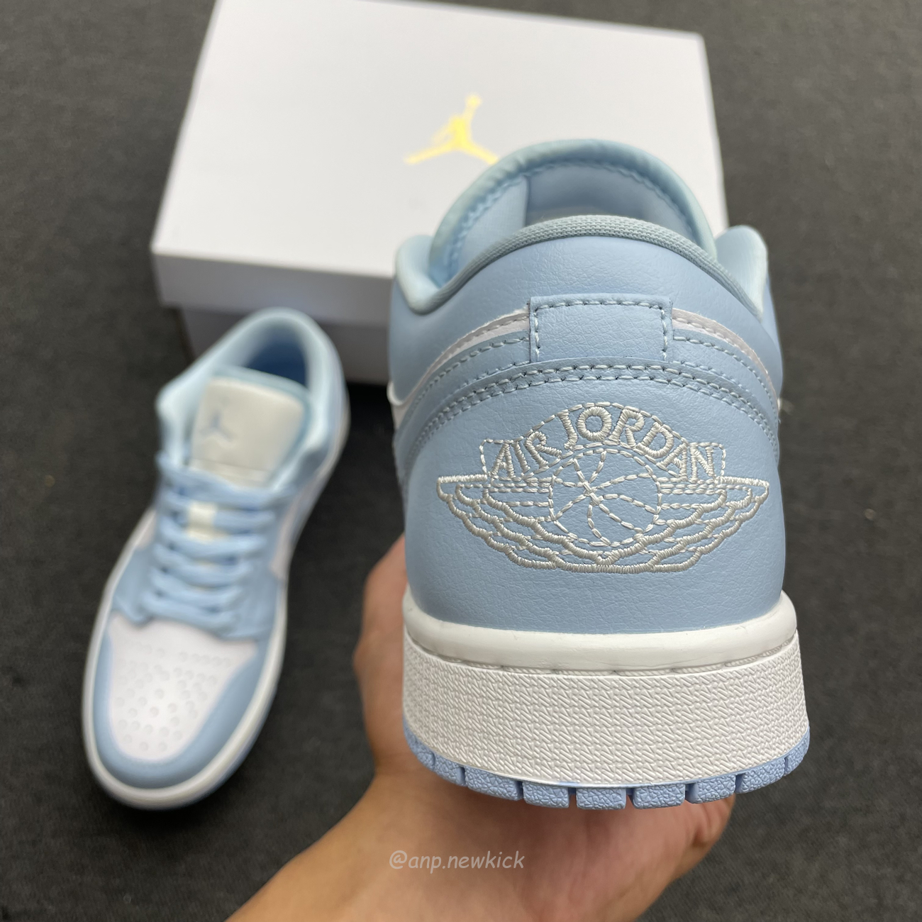 Air Jordan 1 Low White Ice Blue Dc0774 141 (5) - newkick.vip