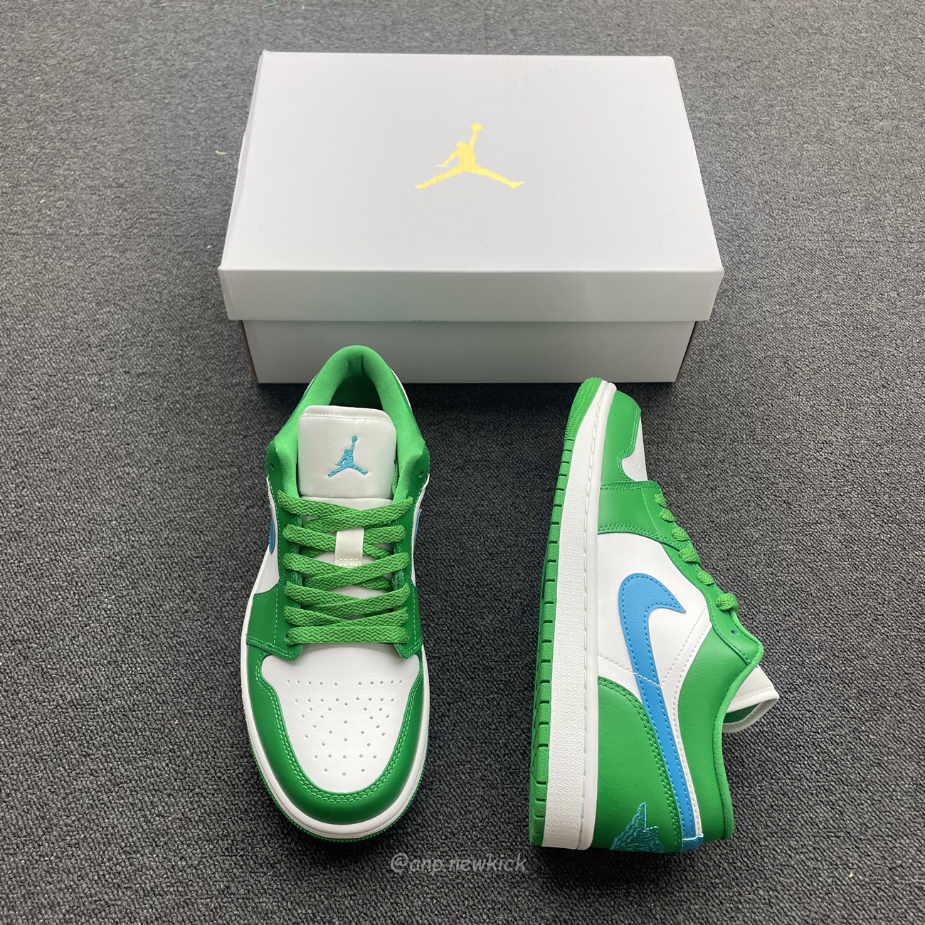 Air Jordan 1 Low Lucky Green Aquatone Dc0774 304 (12) - newkick.vip