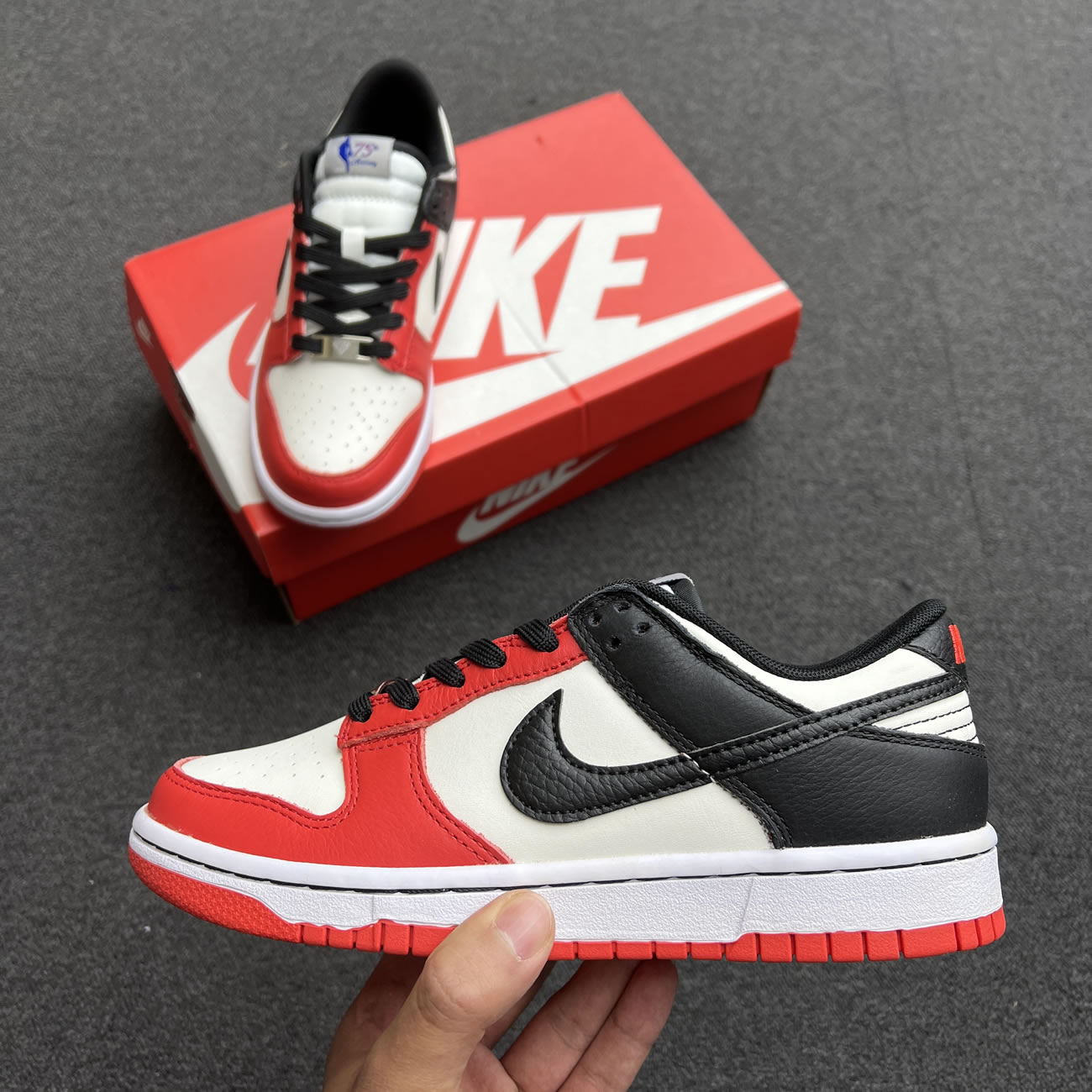 Nike Dunk Low Emb Nba 75th Anniversary Chicago Dd3363 100 (6) - newkick.vip