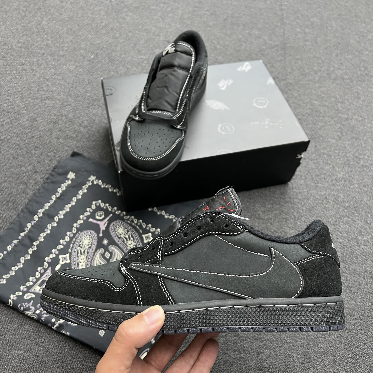 Jordan 1 Retro Low Og Sp Travis Scott Black Phantom Dm7866 001 (4) - newkick.vip