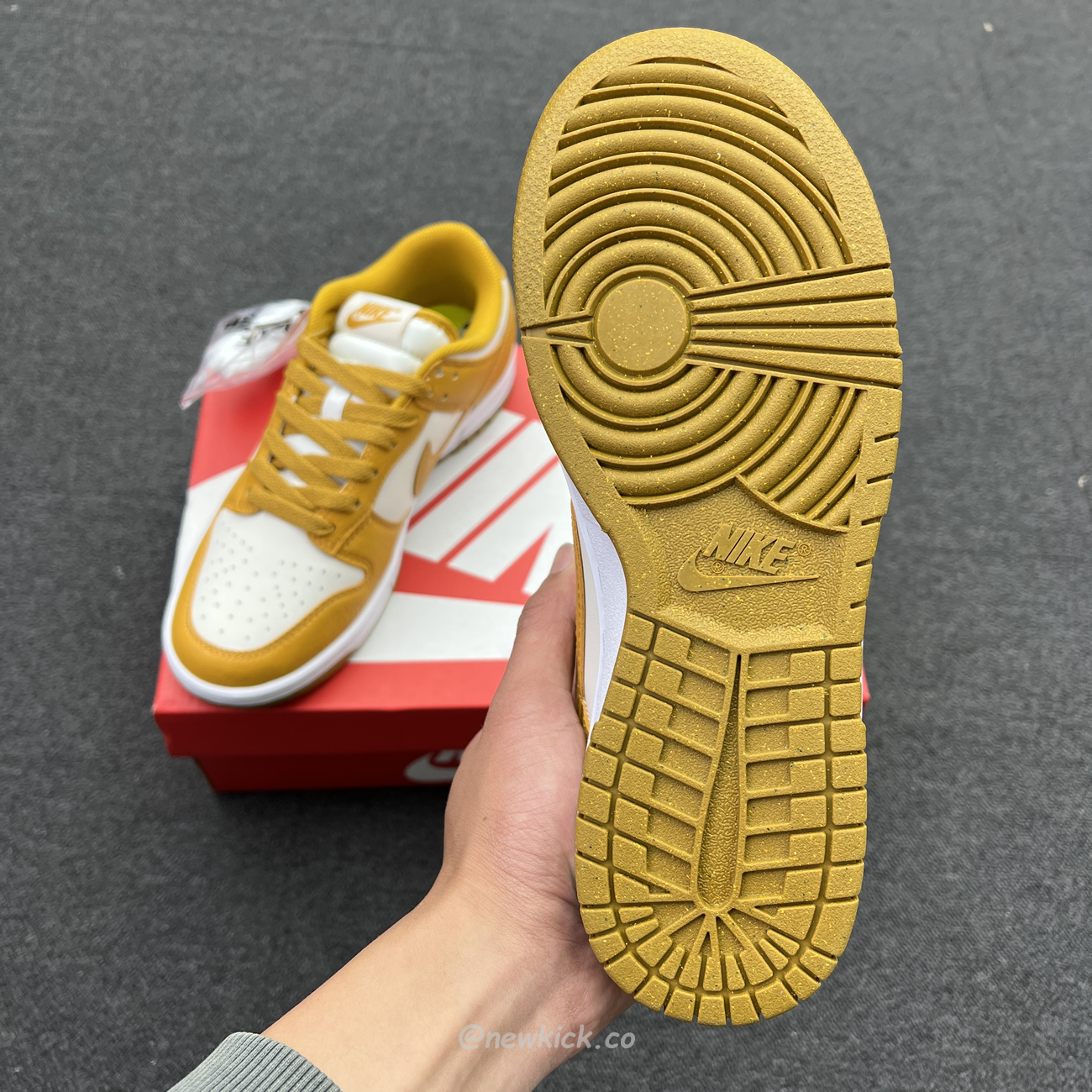 Nike Dunk Low Next Nature Phantom Gold Suede Dn1431 001 (11) - newkick.vip