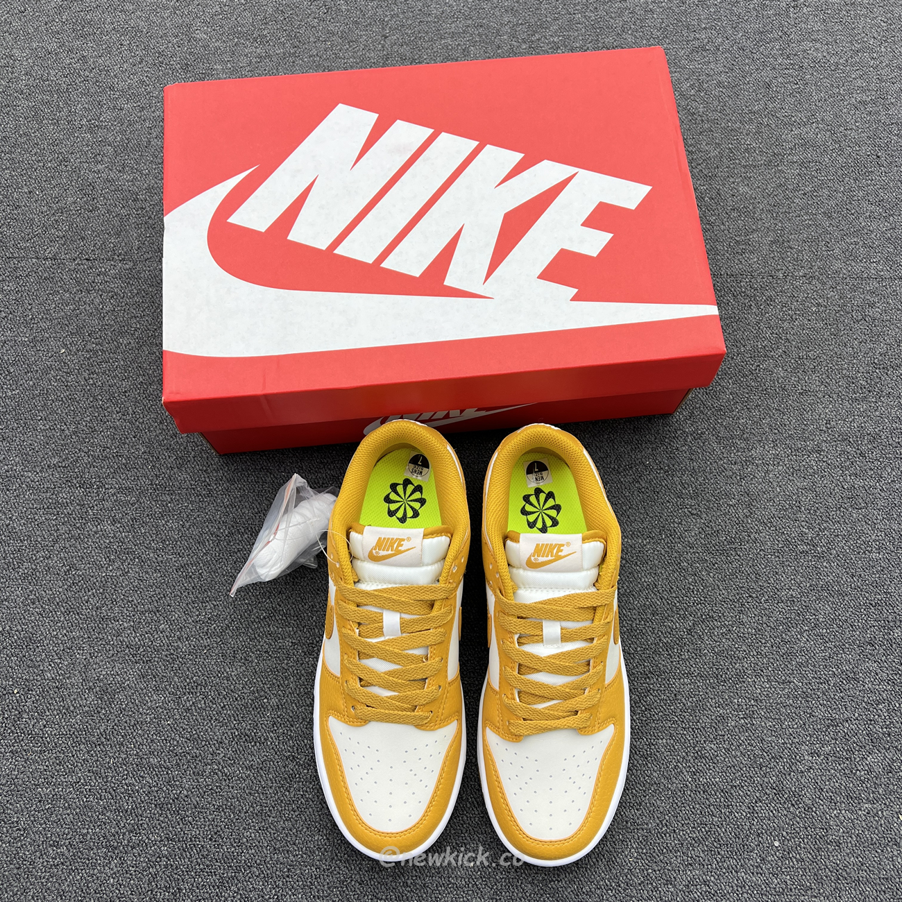 Nike Dunk Low Next Nature Phantom Gold Suede Dn1431 001 (8) - newkick.vip