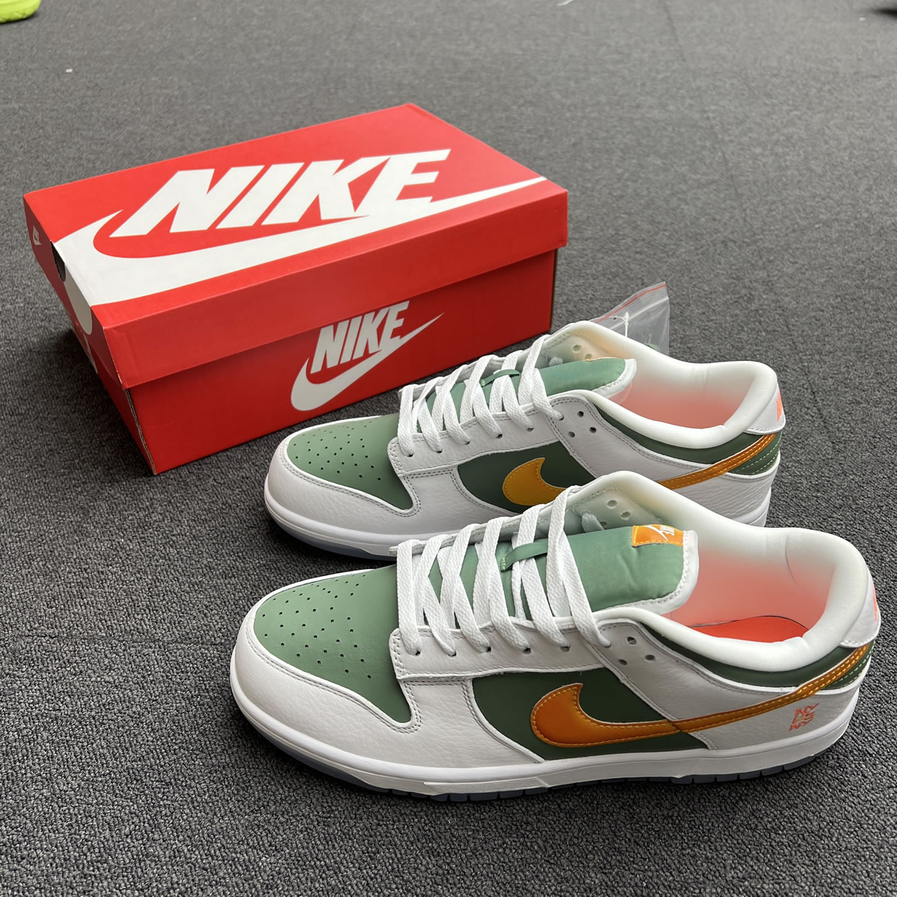 Nike Dunk Low Se Ny Vs Ny Dn2489 300 (4) - newkick.vip