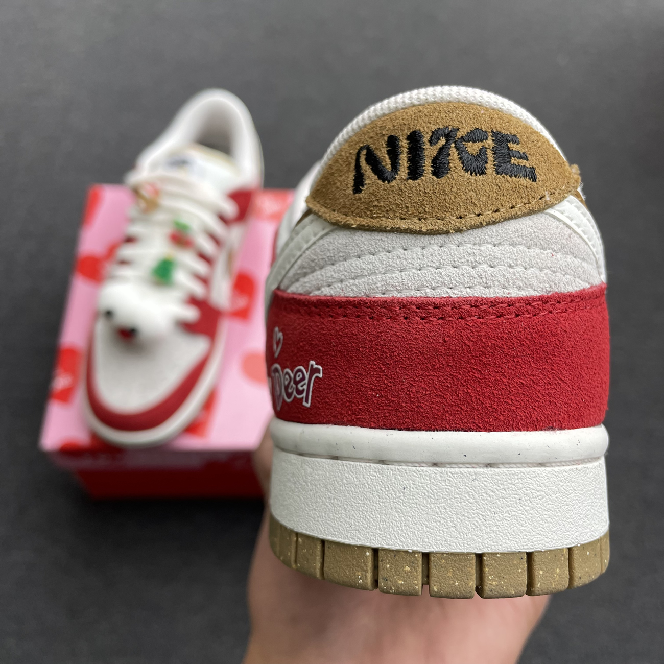 Nike Sb Dunk Low 85 Christmas Red White Brown Do9457 112 (12) - newkick.vip