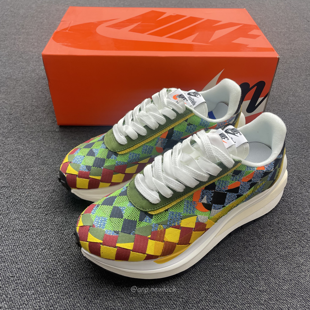 Sacai X Nike Waffe Woven White Green Gusto Dr5209 300 Dr5209 100 (10) - newkick.vip