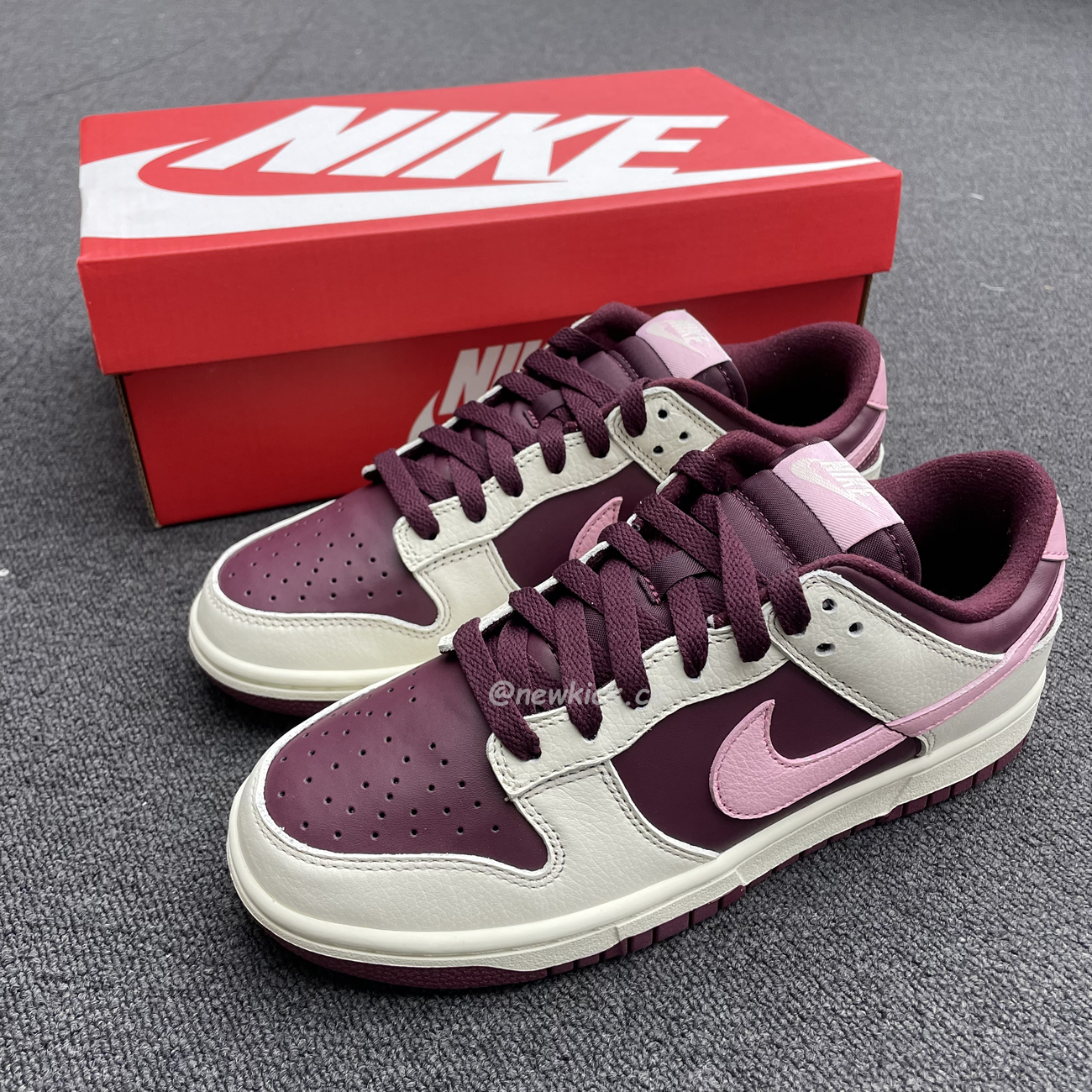 Nike Dunk Low Retro Prm Valentine Day 2023 Dr9705 100 (13) - newkick.vip