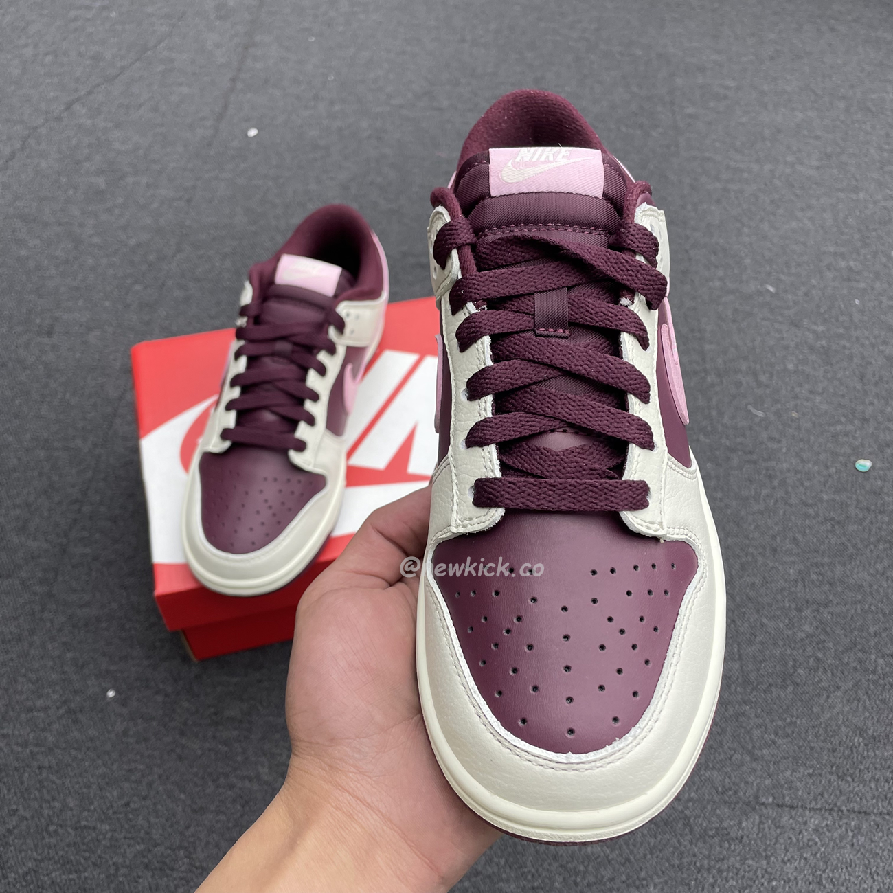 Nike Dunk Low Retro Prm Valentine Day 2023 Dr9705 100 (15) - newkick.vip