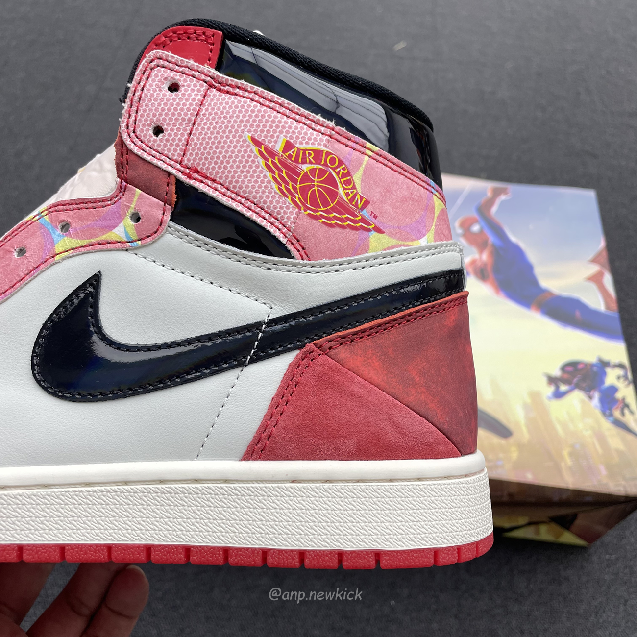 Air Jordan 1 High Og Spider Man Across The Spider Verse Dv1748 601 (23) - newkick.vip