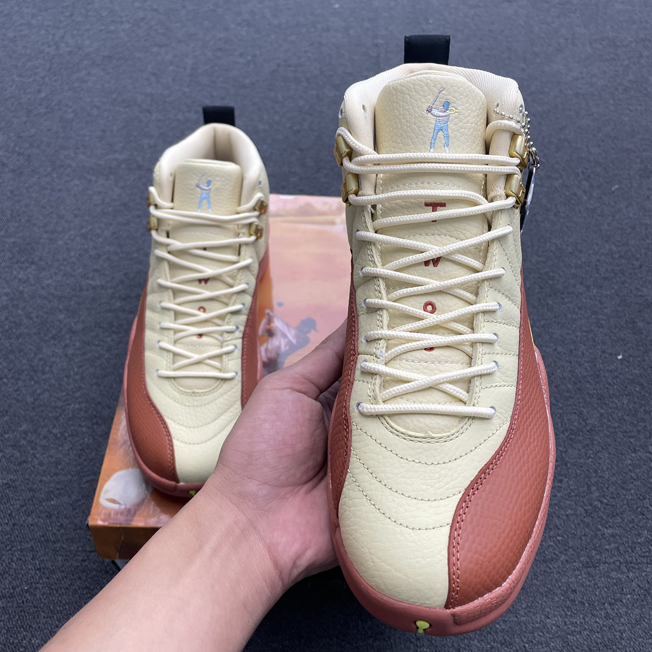 Jordan 12 Retro Eastside Golf Dv1758 108 (7) - newkick.vip