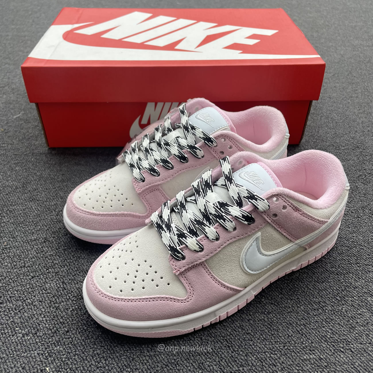 Nike Dunk Low Lx Pink Foam Womens Dv3054 600 (10) - newkick.vip