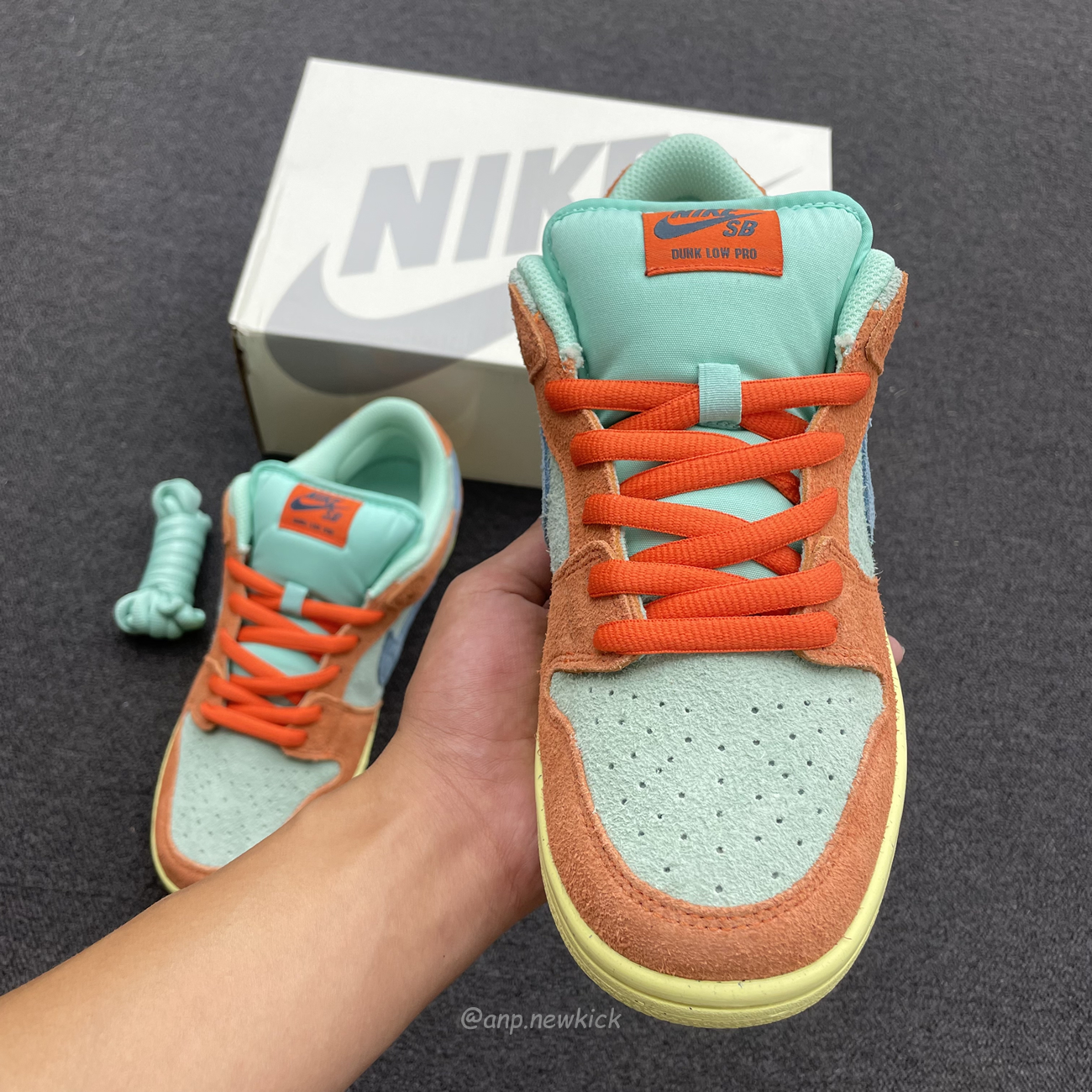 Nike Sb Dunk Low Orange Emerald Rise Dv5429 800 (10) - newkick.vip