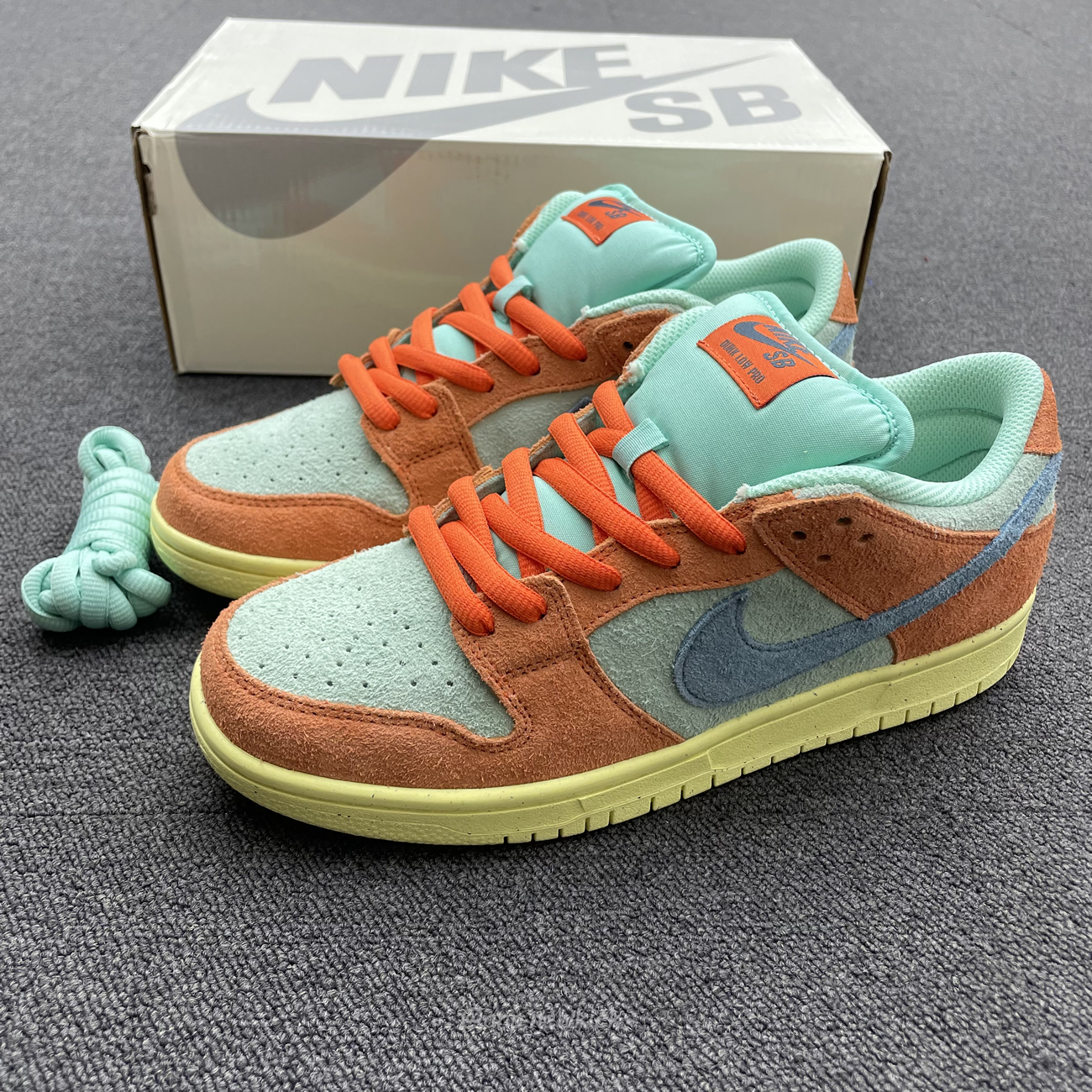 Nike Sb Dunk Low Orange Emerald Rise Dv5429 800 (7) - newkick.vip