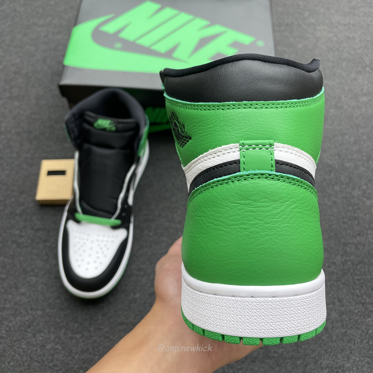 Air Jordan 1 Retro High Og Lucky Green Dz5485 031 (19) - newkick.vip