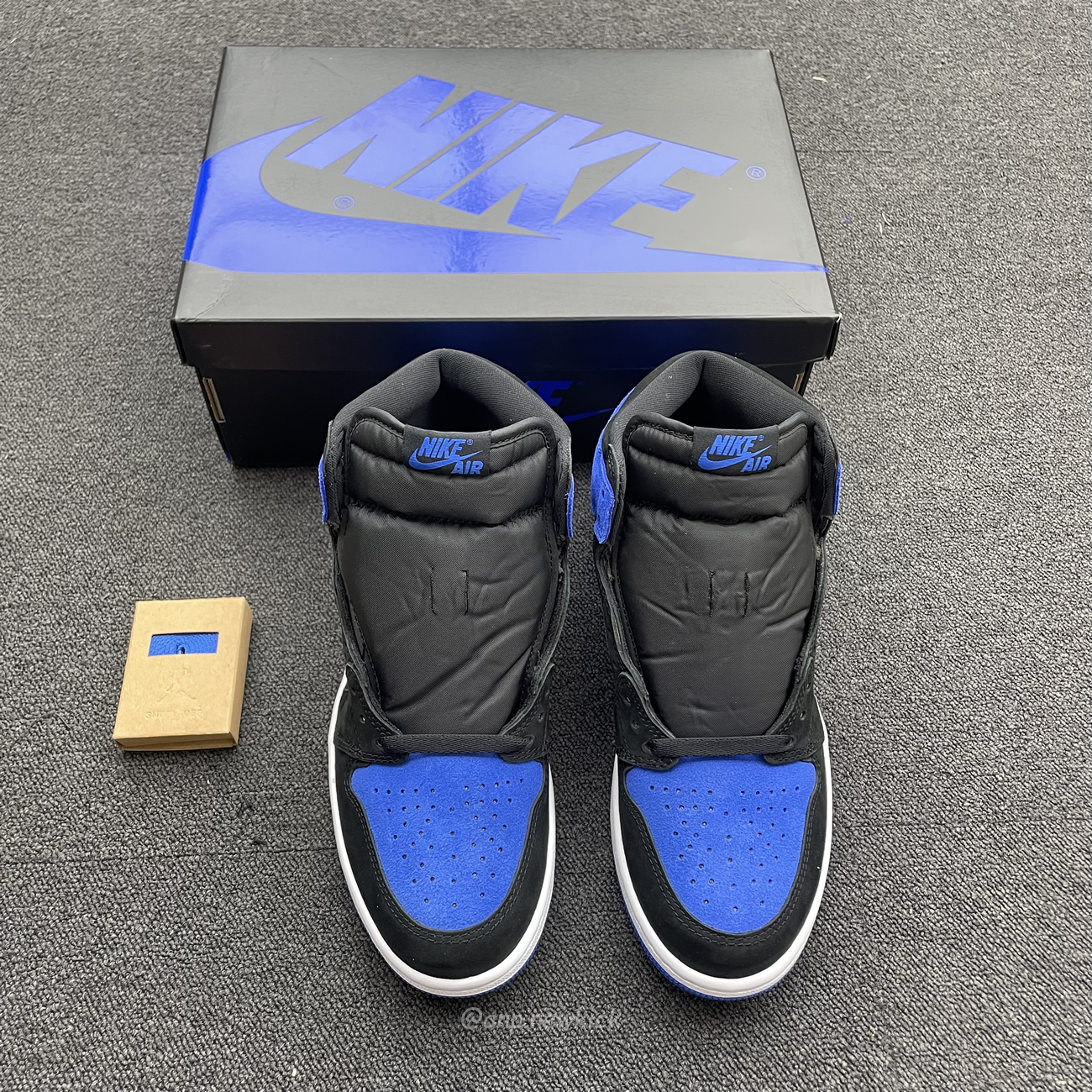 Air Jordan 1 Retro High Og Royal Reimagined Dz5485 042 (4) - newkick.vip