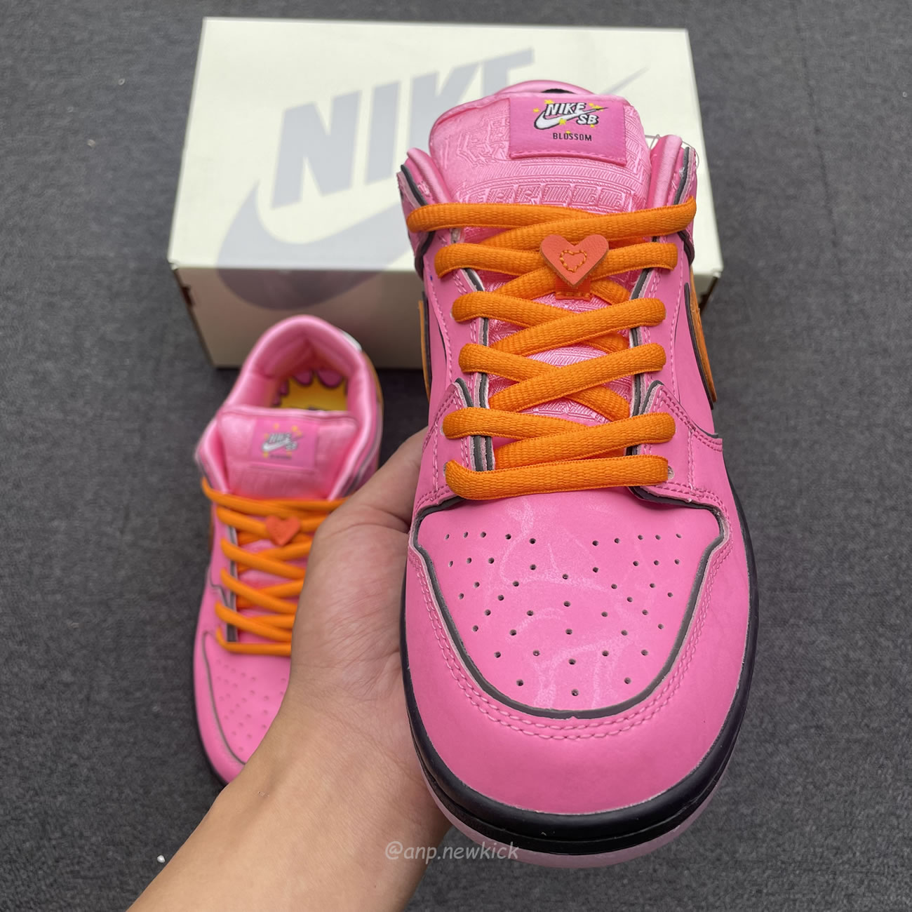 Nike Sb Dunk Low X Powerpuff Girls Blossom Fd2631 600 (2) - newkick.vip