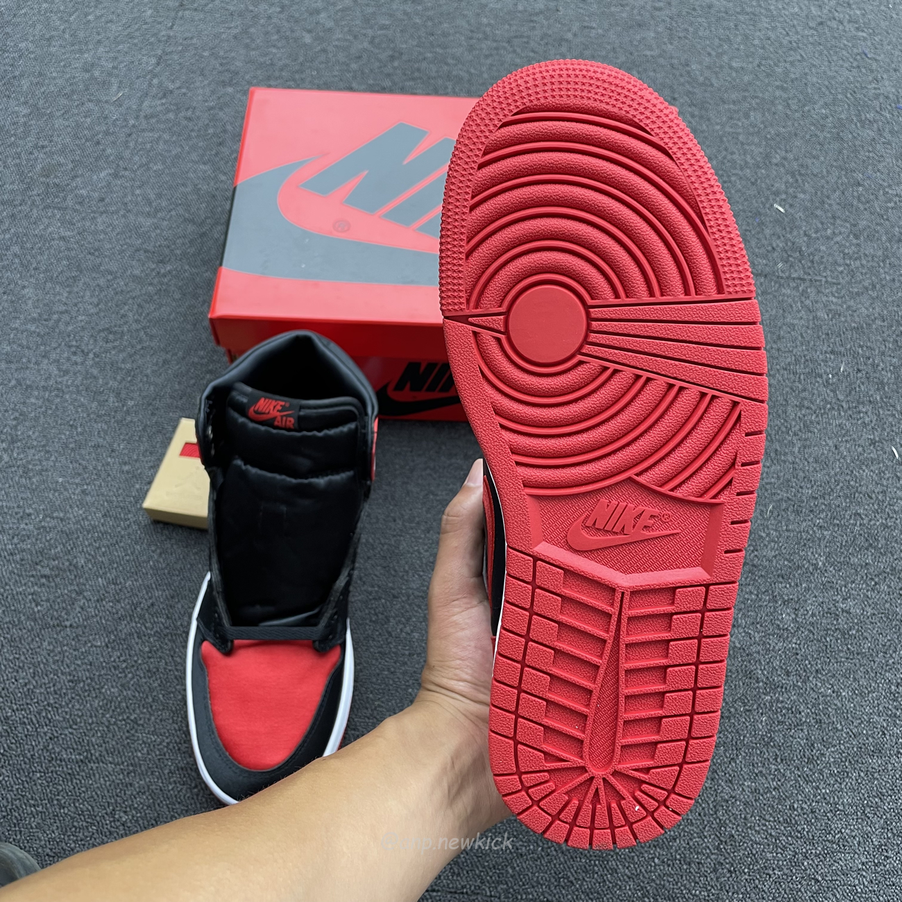 Air Jordan 1 Retro High Og Satin Bred Fd4810 061 (10) - newkick.vip