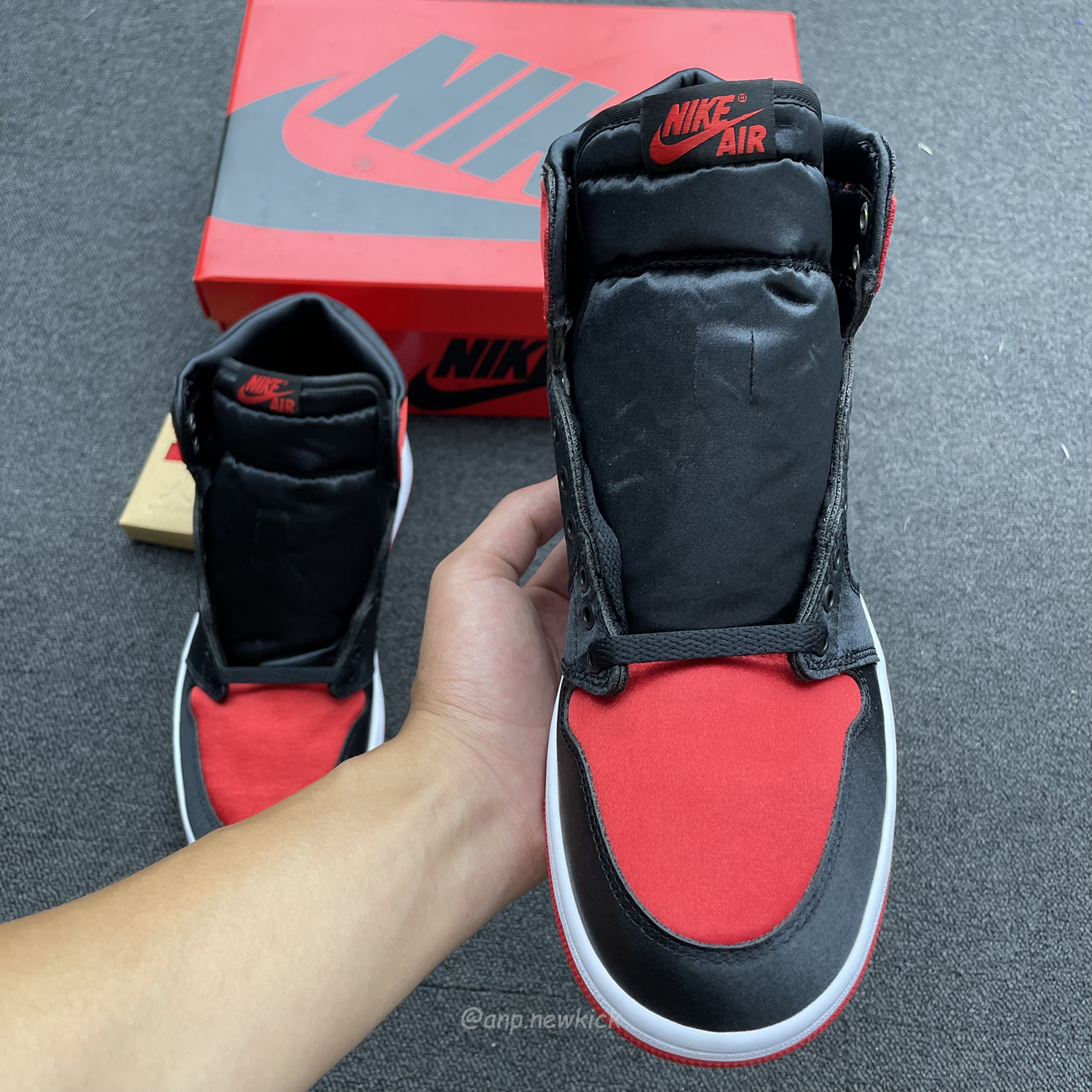 Air Jordan 1 Retro High Og Satin Bred Fd4810 061 (11) - newkick.vip