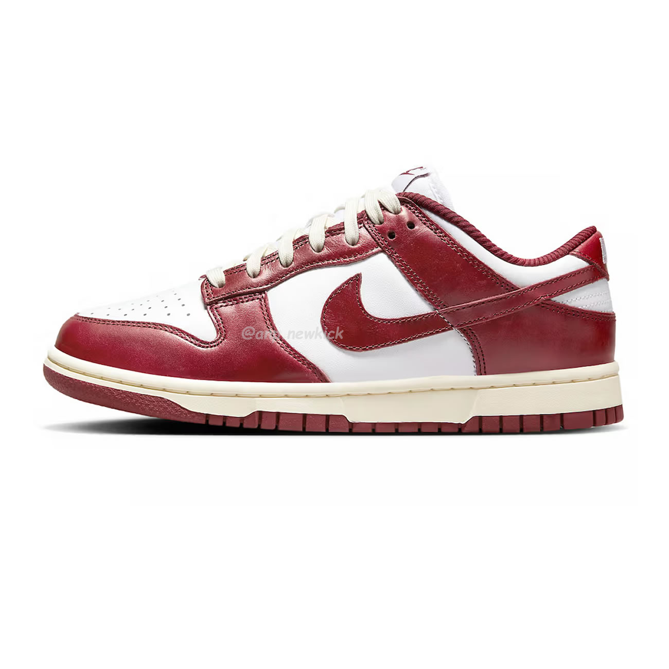 Nike Dunk Low Prm Vintage Team Red Fj4555 100 (1) - newkick.vip