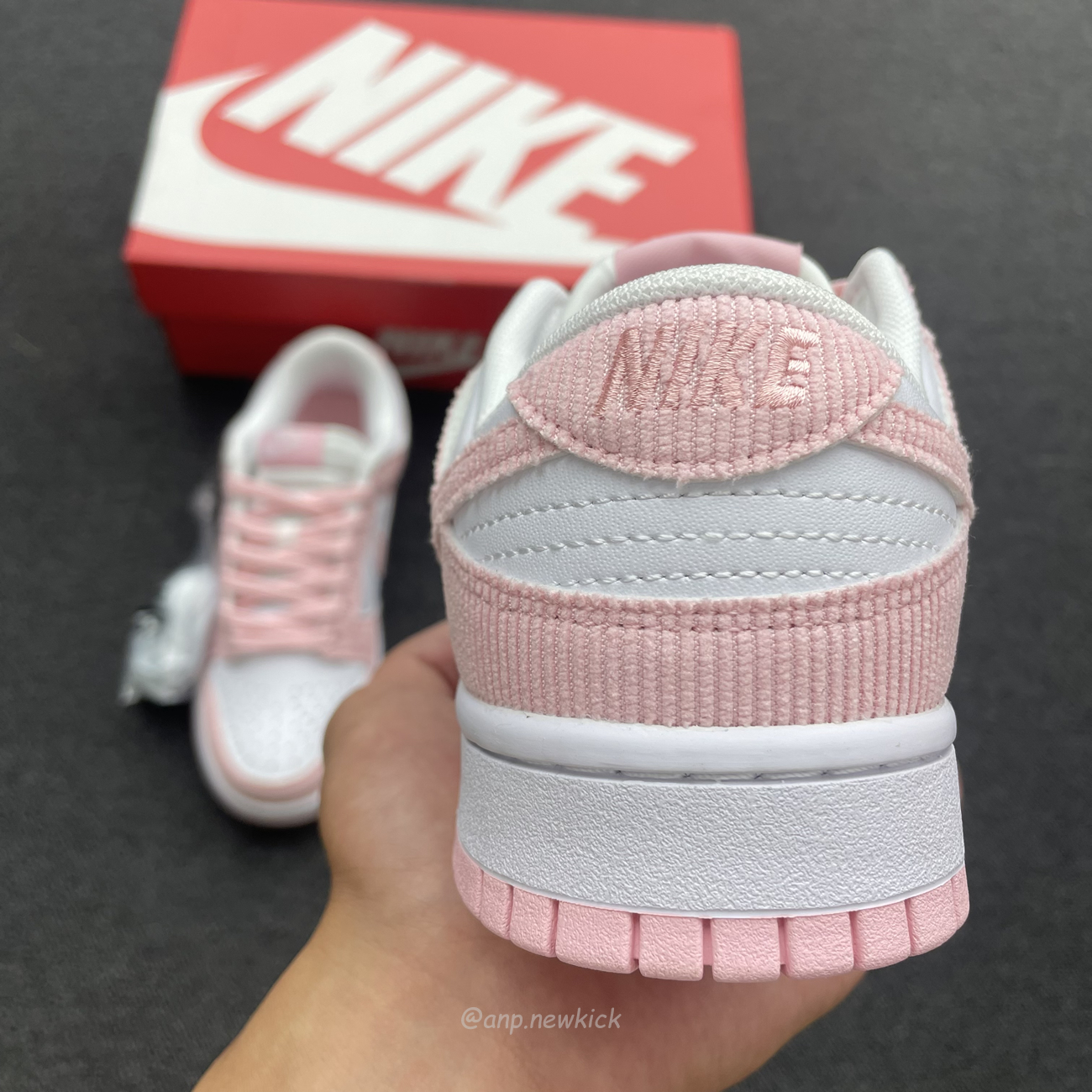 Nike Dunk Low Pink Corduroy Fn7167 100 (13) - newkick.vip