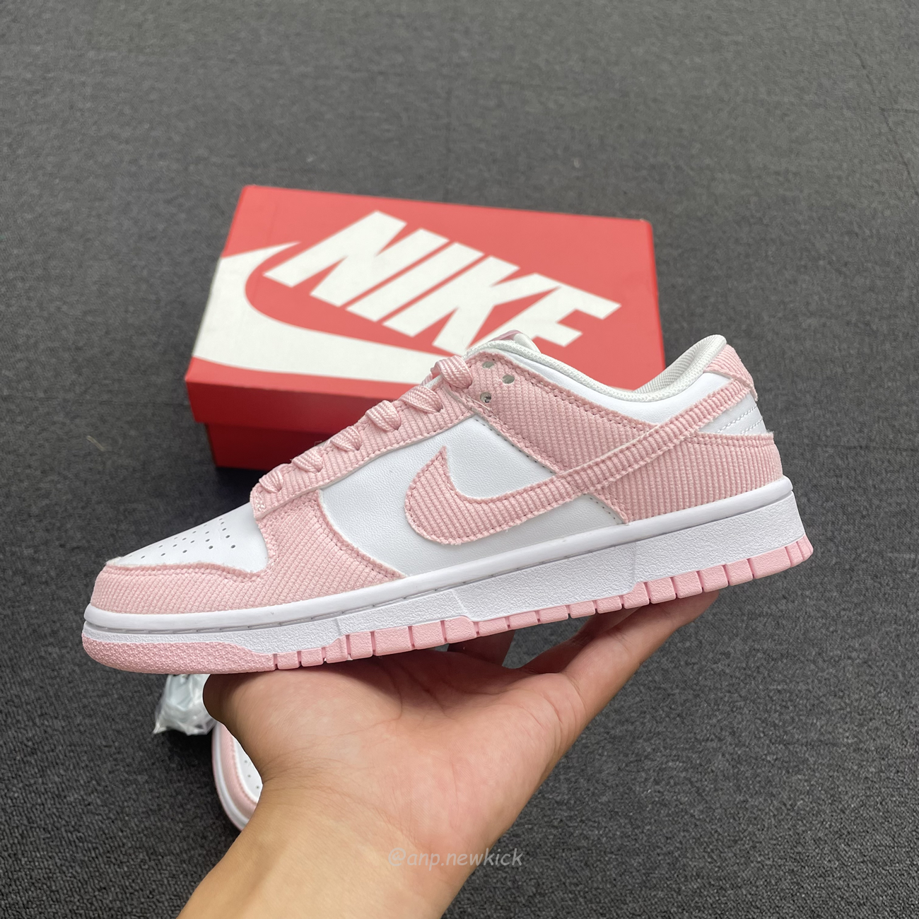 Nike Dunk Low Pink Corduroy Fn7167 100 (4) - newkick.vip