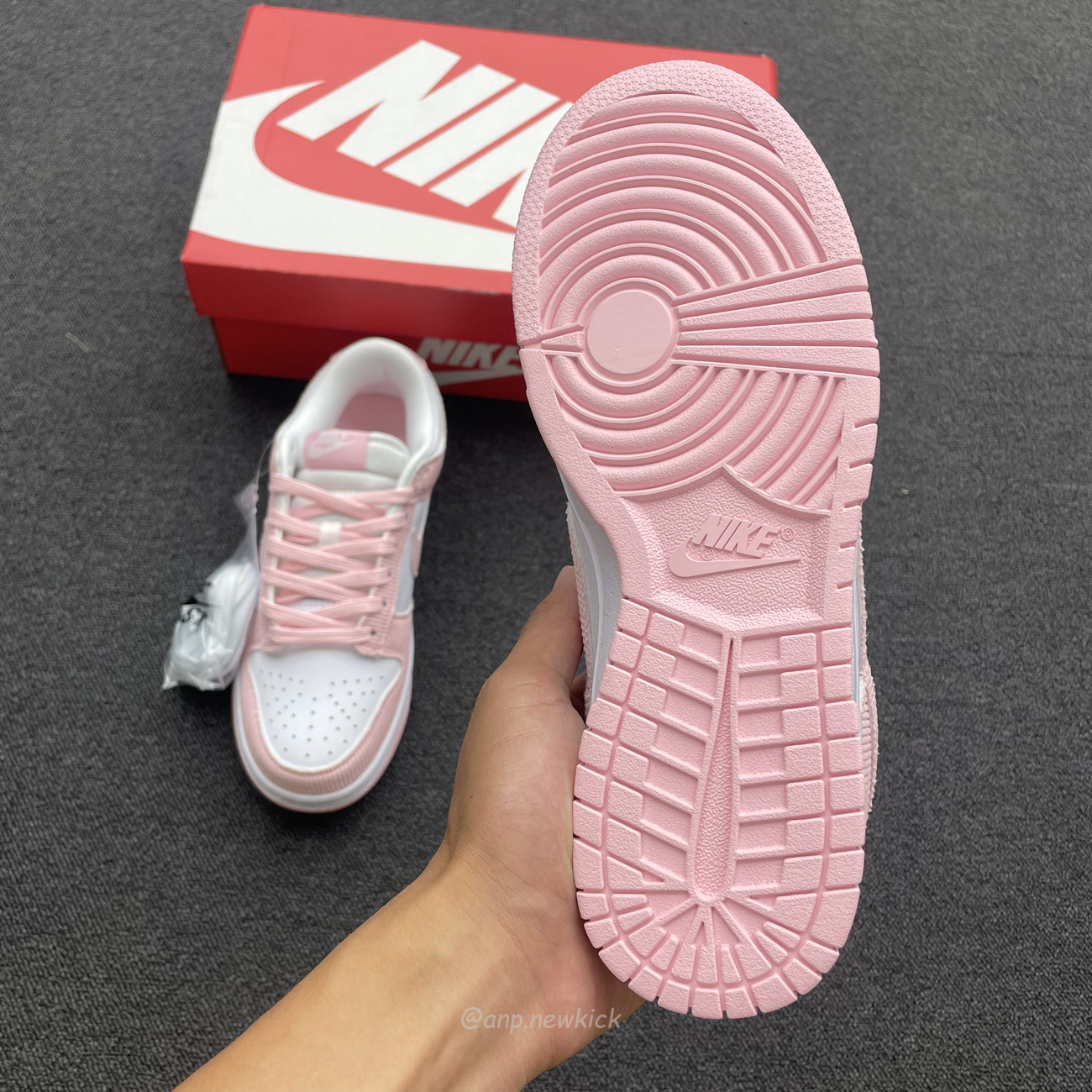 Nike Dunk Low Pink Corduroy Fn7167 100 (8) - newkick.vip