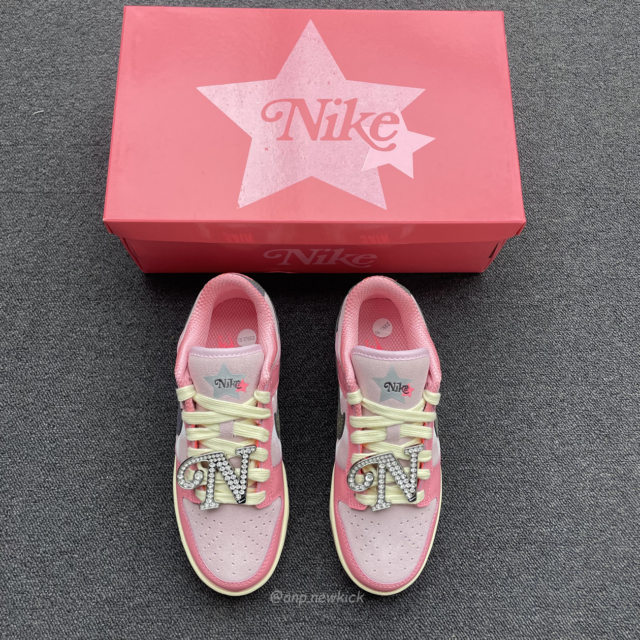 Nike Dunk Low Lx Barbie Fn8927 621 (10) - newkick.vip