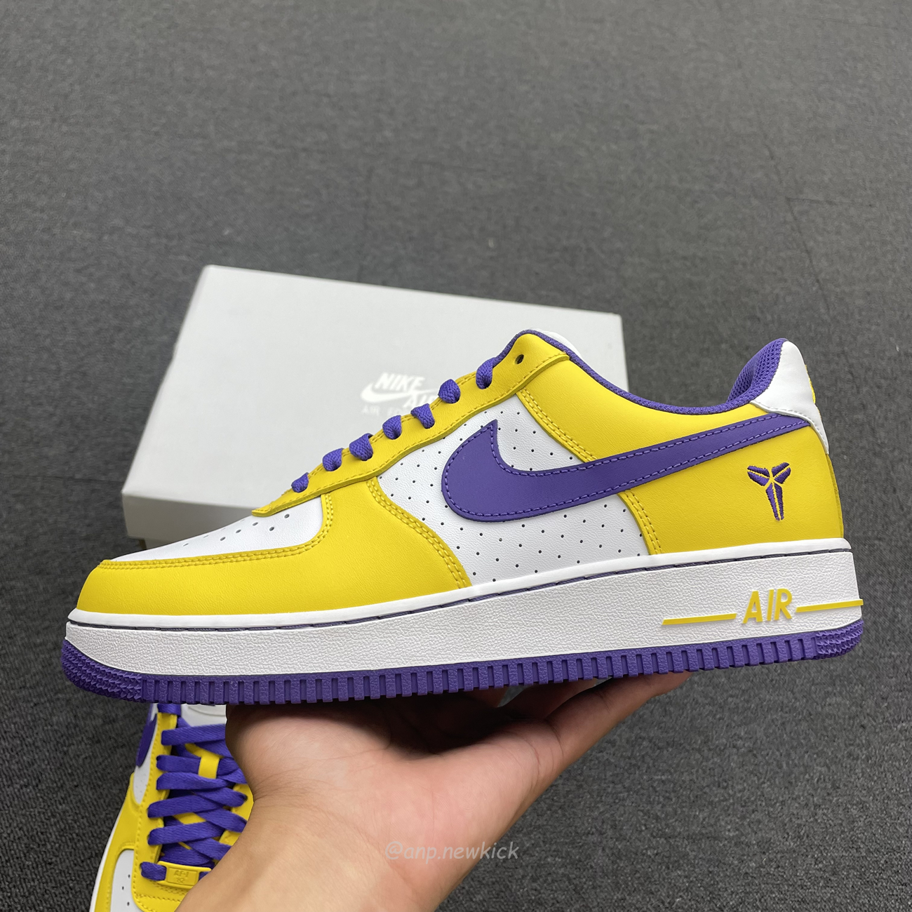 Kobe Bryant X Nike Air Force 1 Low Purple Gold Color (6) - newkick.vip