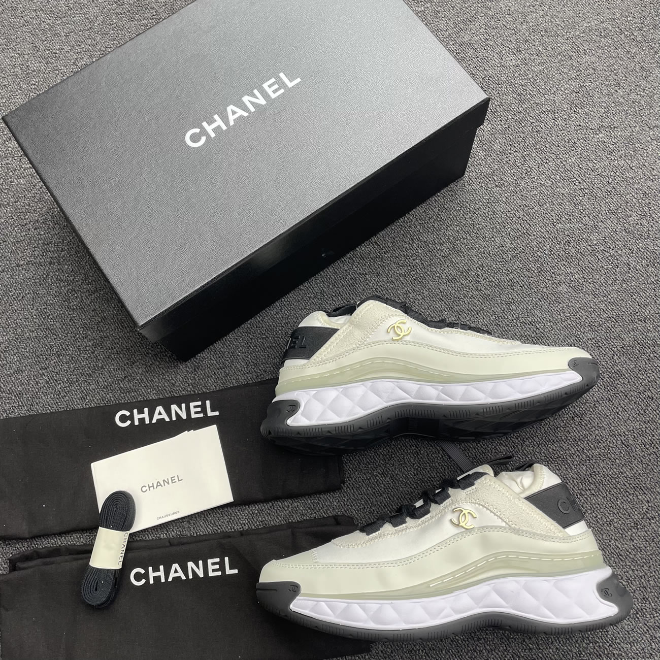 Chanel Casual Style Plain Logo Low Top Sneakers (10) - newkick.vip