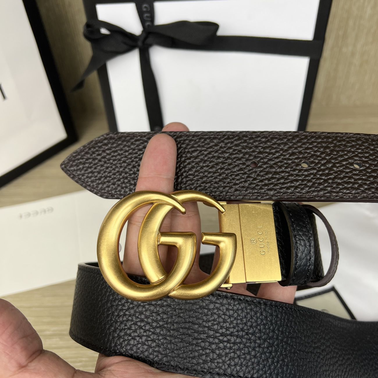 Gucci Double G Logo Full Grain Reversible Belt Leather Black Brown (3) - newkick.vip