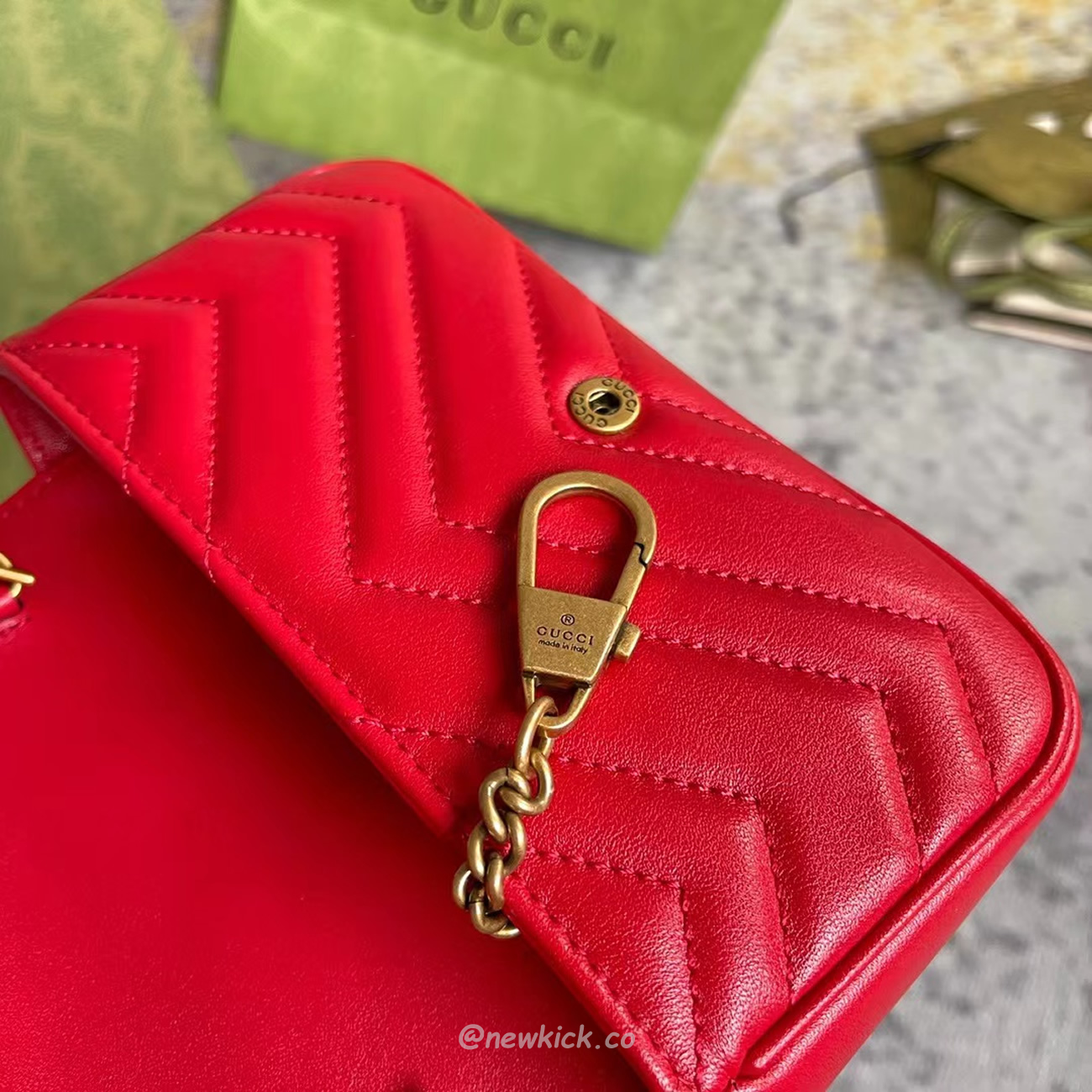 Gucci Gg Marmont Matelasse Super Mini Bag Red (9) - newkick.vip