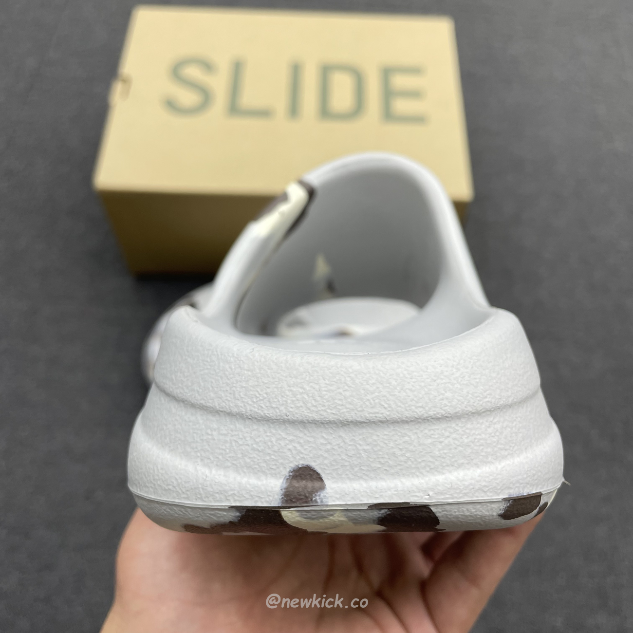 Adidas Yeezy X Kanye West Slide Bone (12) - newkick.vip