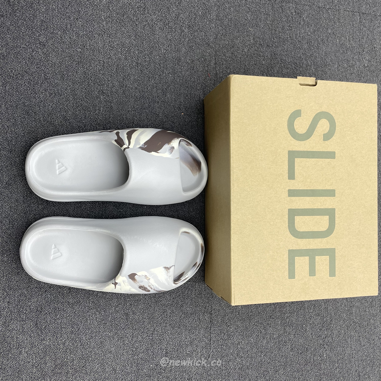 Adidas Yeezy X Kanye West Slide Bone (17) - newkick.vip