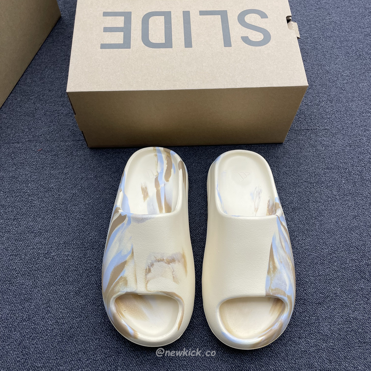 Adidas Yeezy X Kanye West Slide Bone (23) - newkick.vip