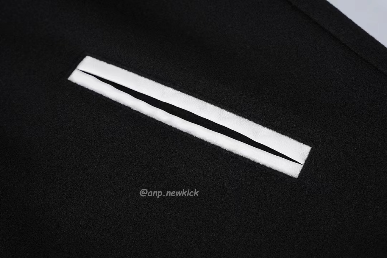 Givenchy Knitted Logo Varsity Jacket (5) - newkick.vip