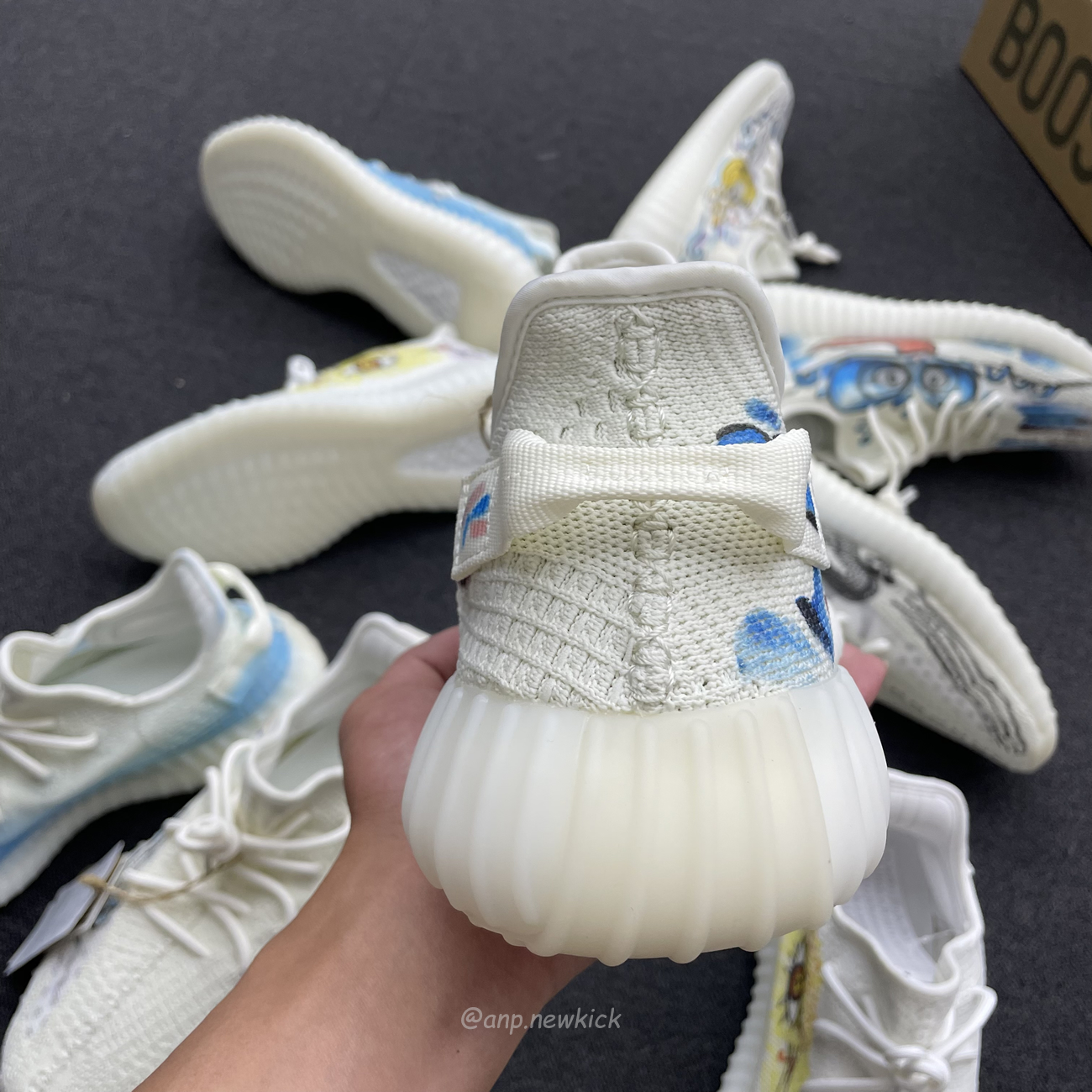 Adidas Yeezy Boost 350 V2 Bone Graffiti Hq6316 (3) - newkick.vip