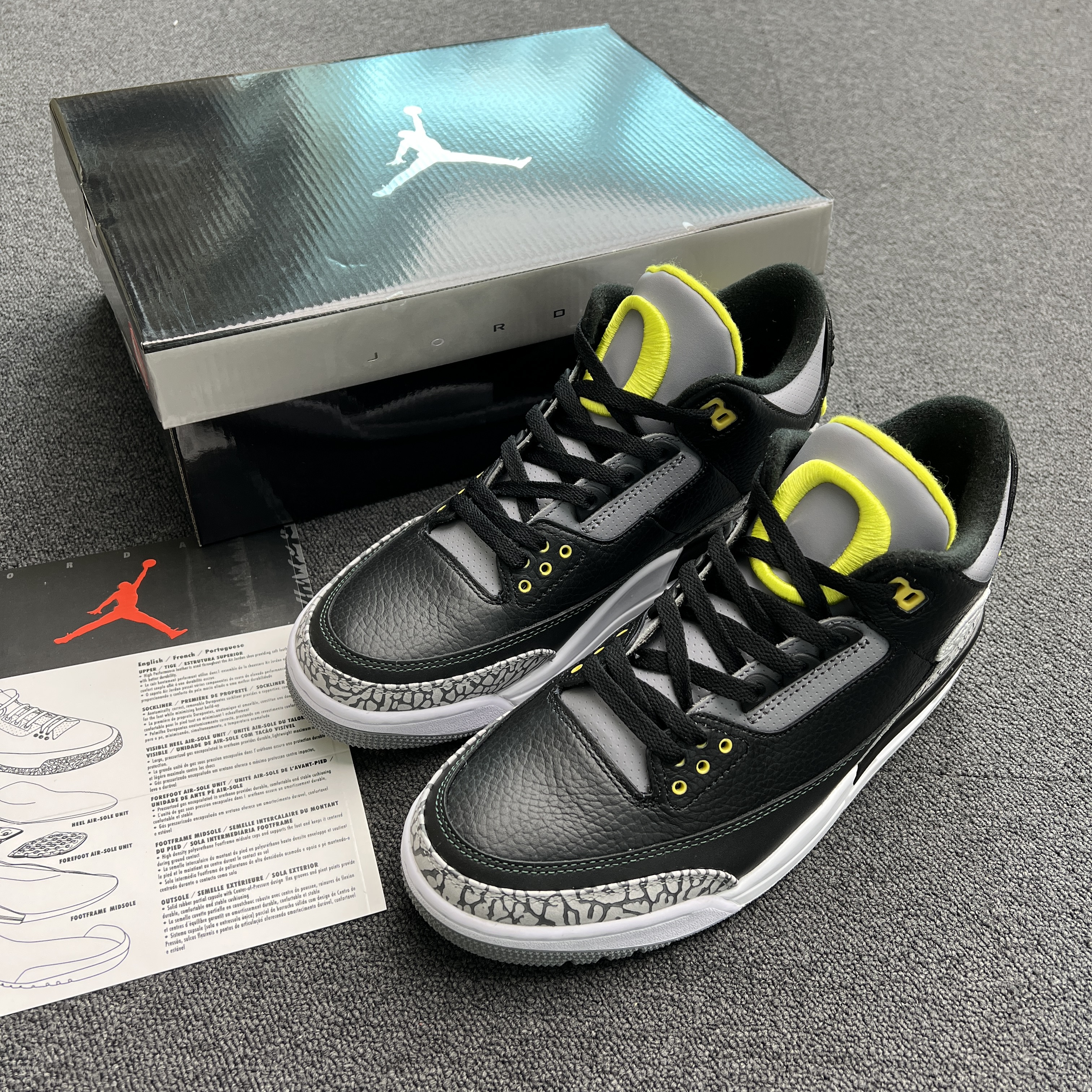 Jordan 3 Retro Oregon Ducks Pit Crew Both Pairs H011 Mnjdls 5 (5) - newkick.vip