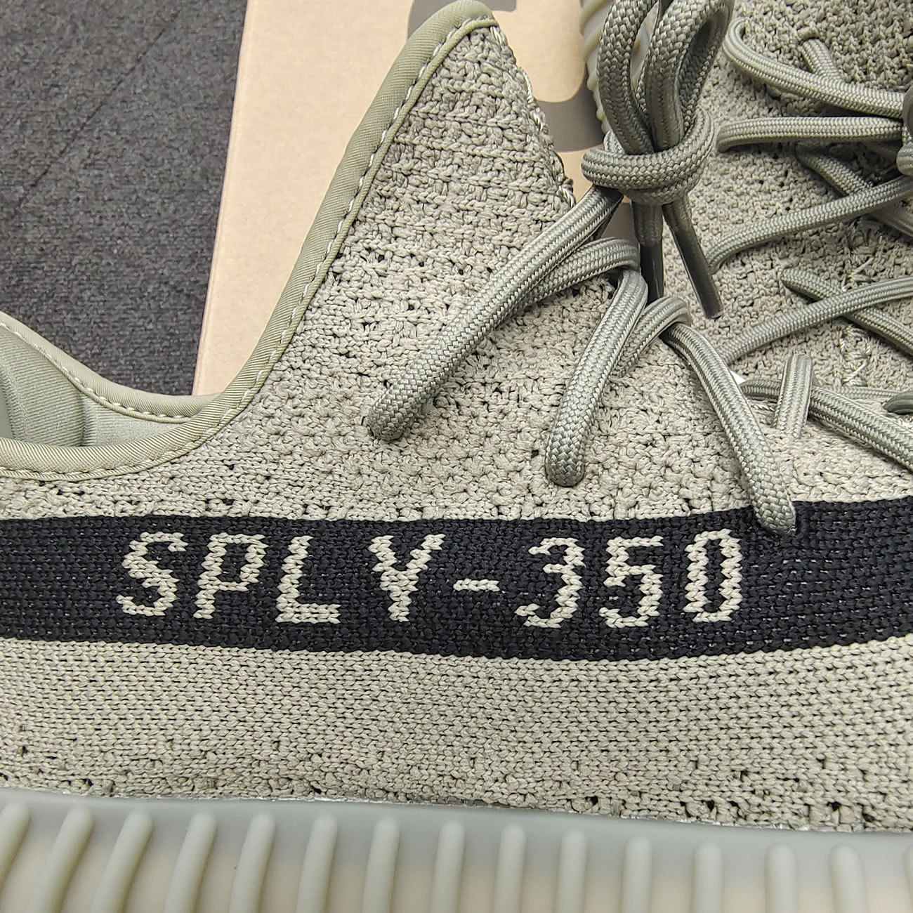 Adidas Yeezy Boost 350 V2 Granite Hq2059 (7) - newkick.vip