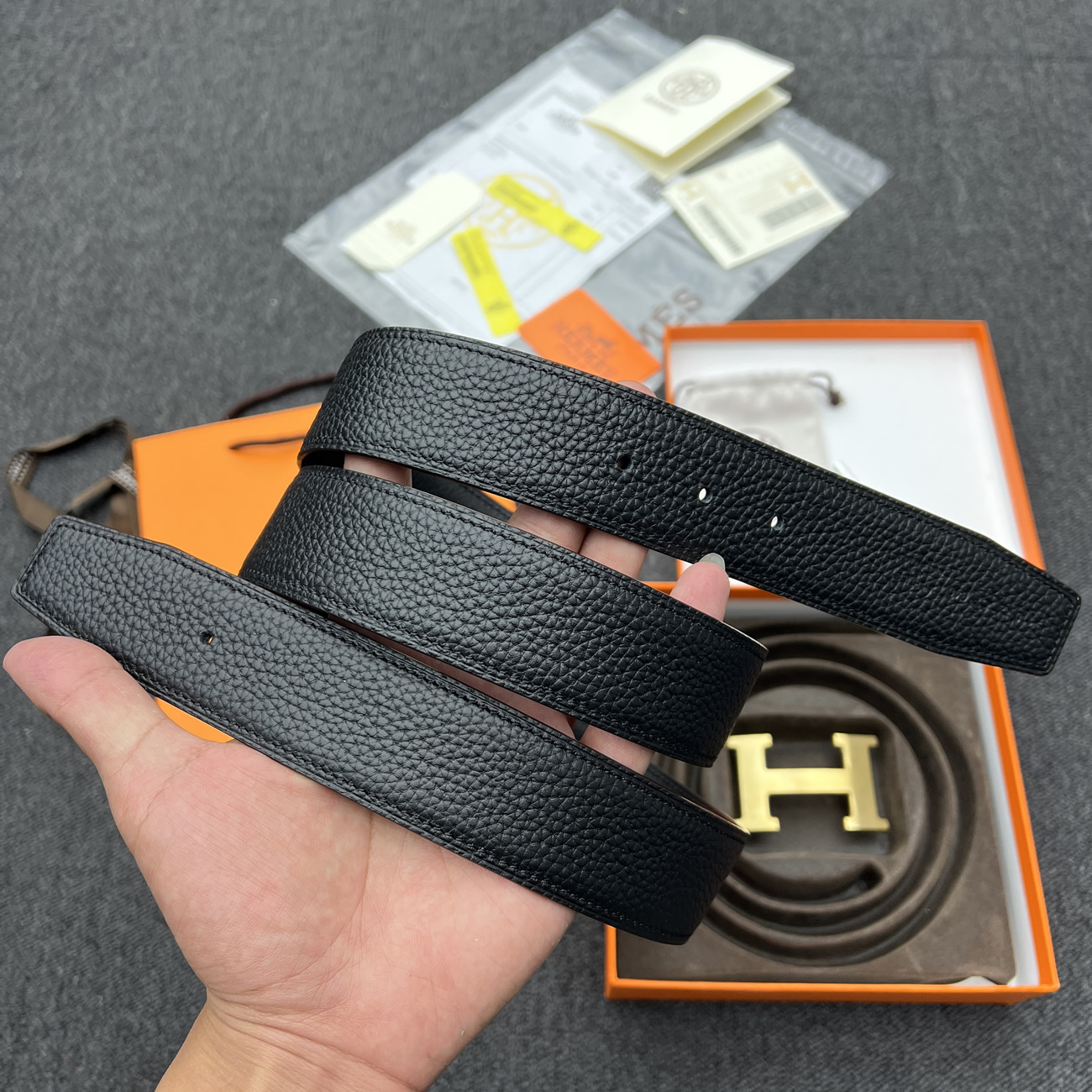 Hermes Full Grain Reversible Belt Leather Black (10) - newkick.vip