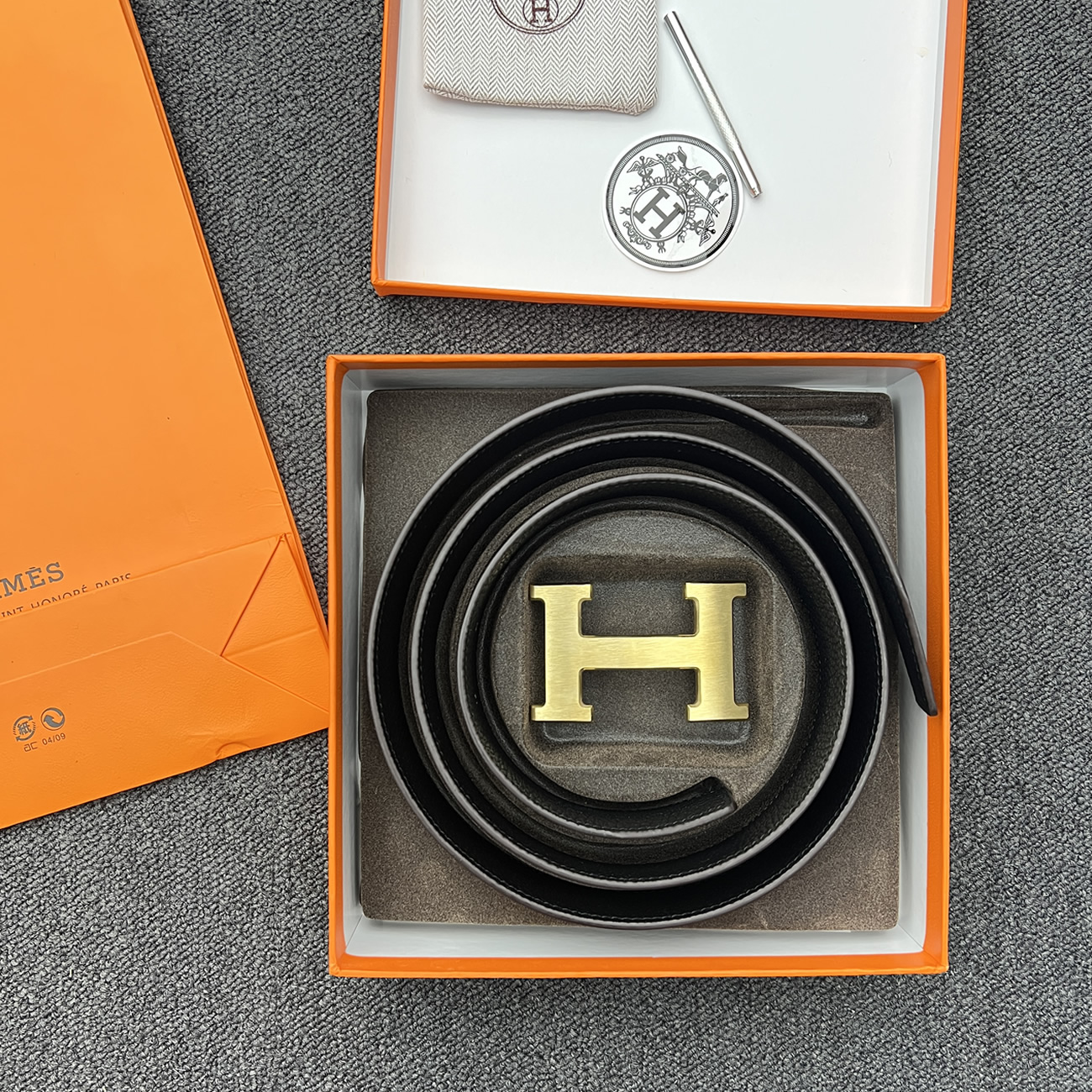 Hermes Full Grain Reversible Belt Leather Black (2) - newkick.vip