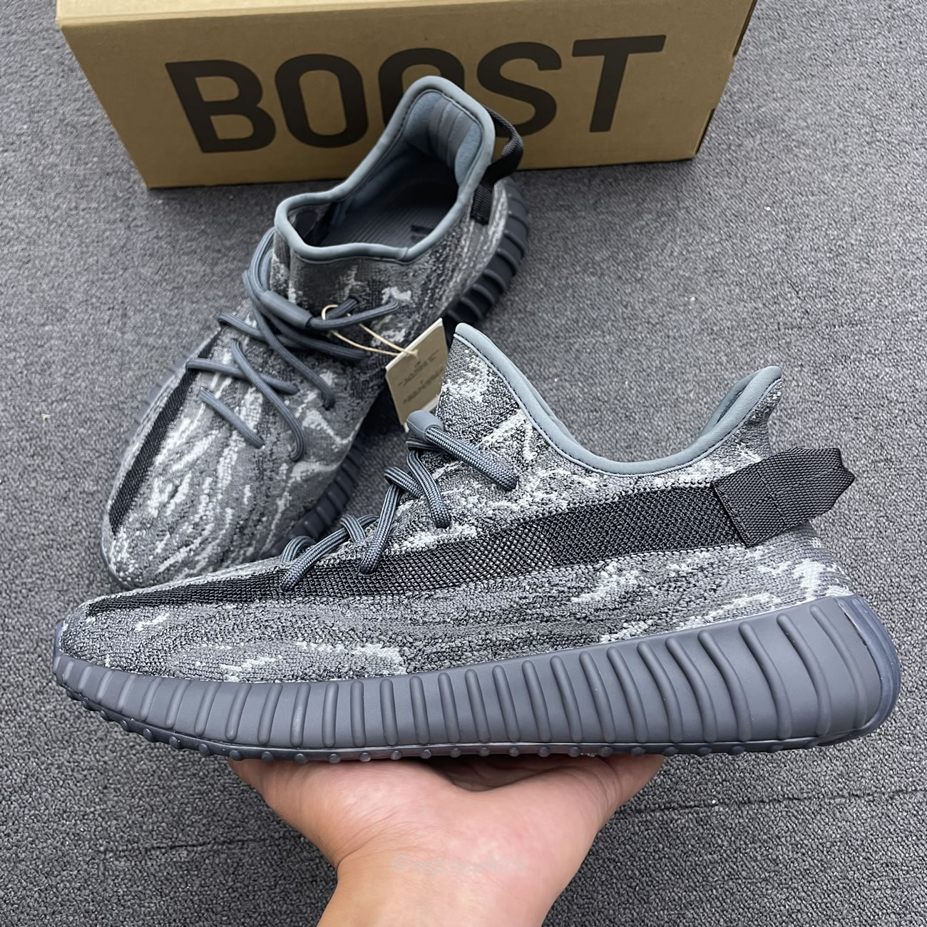 Adidas Yeezy Boost 350 V2 Mx Dark Salt Id4811 (6) - newkick.vip