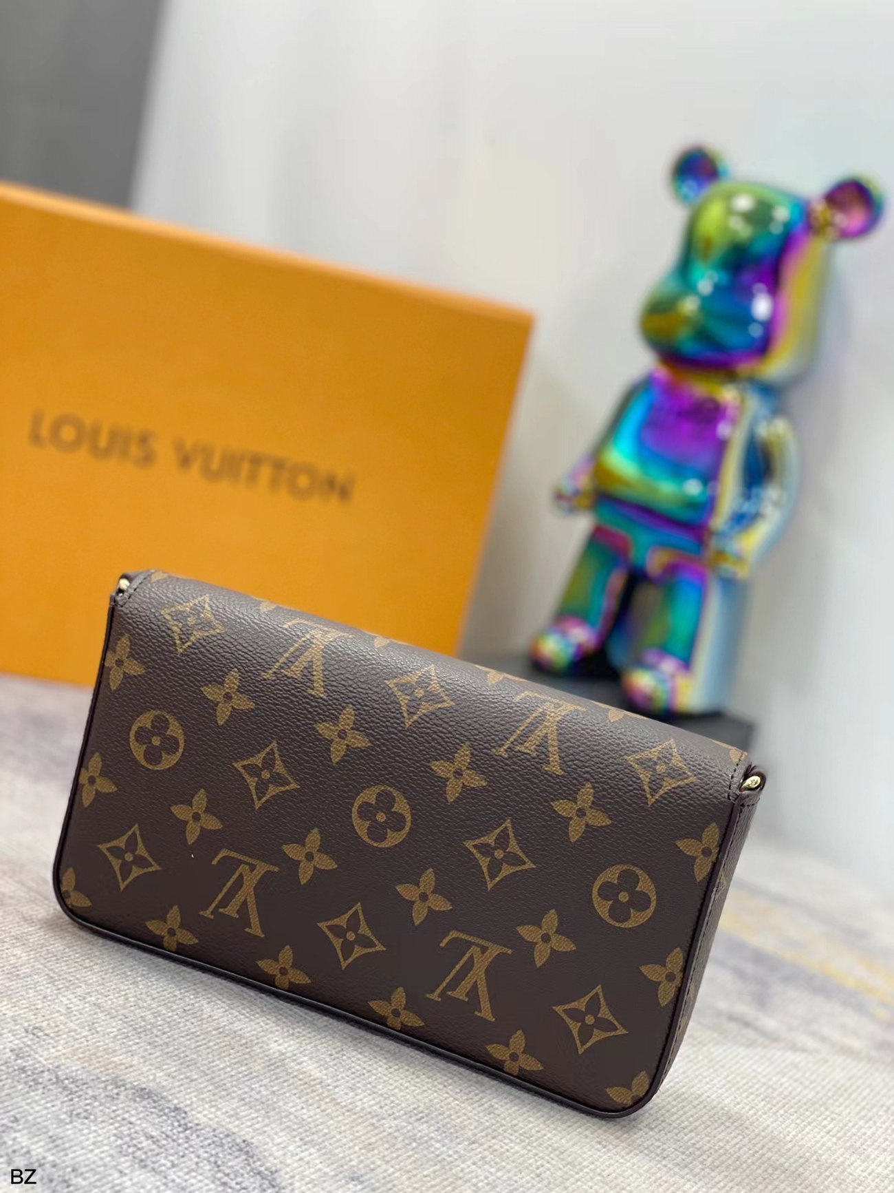 Louis Vuitton Pochette Crossbody Bag M61276 (8) - newkick.vip