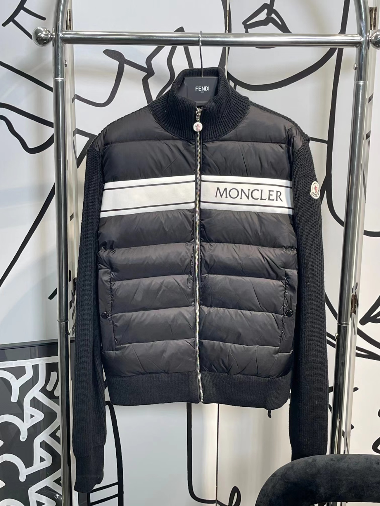 Moncler Neck Padded Shell And Virgin Wool Navy Jacket (5) - newkick.vip