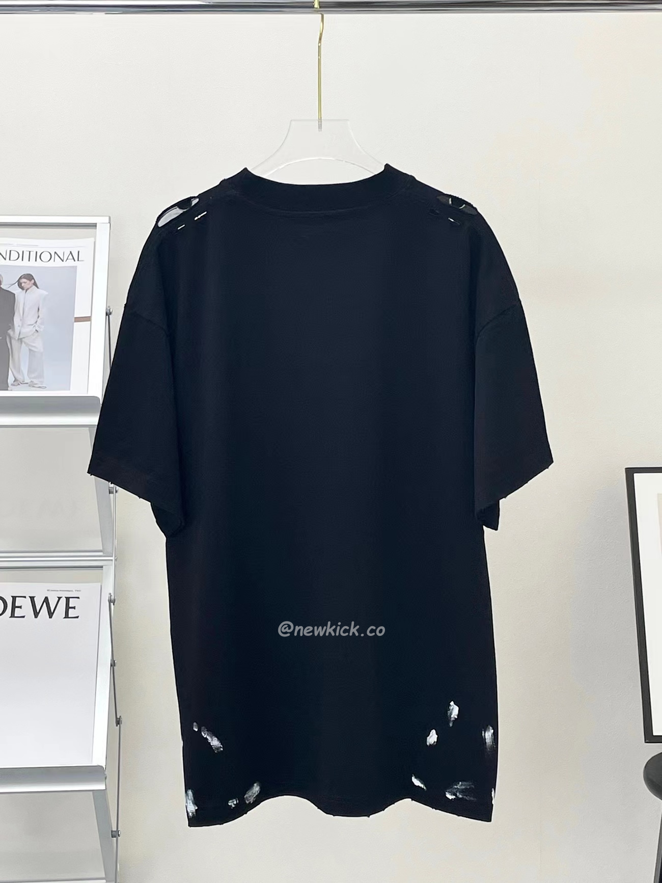 Balenciaga Metal Vintage Oversized T Shirt Black Multi Ss22 (10) - newkick.vip